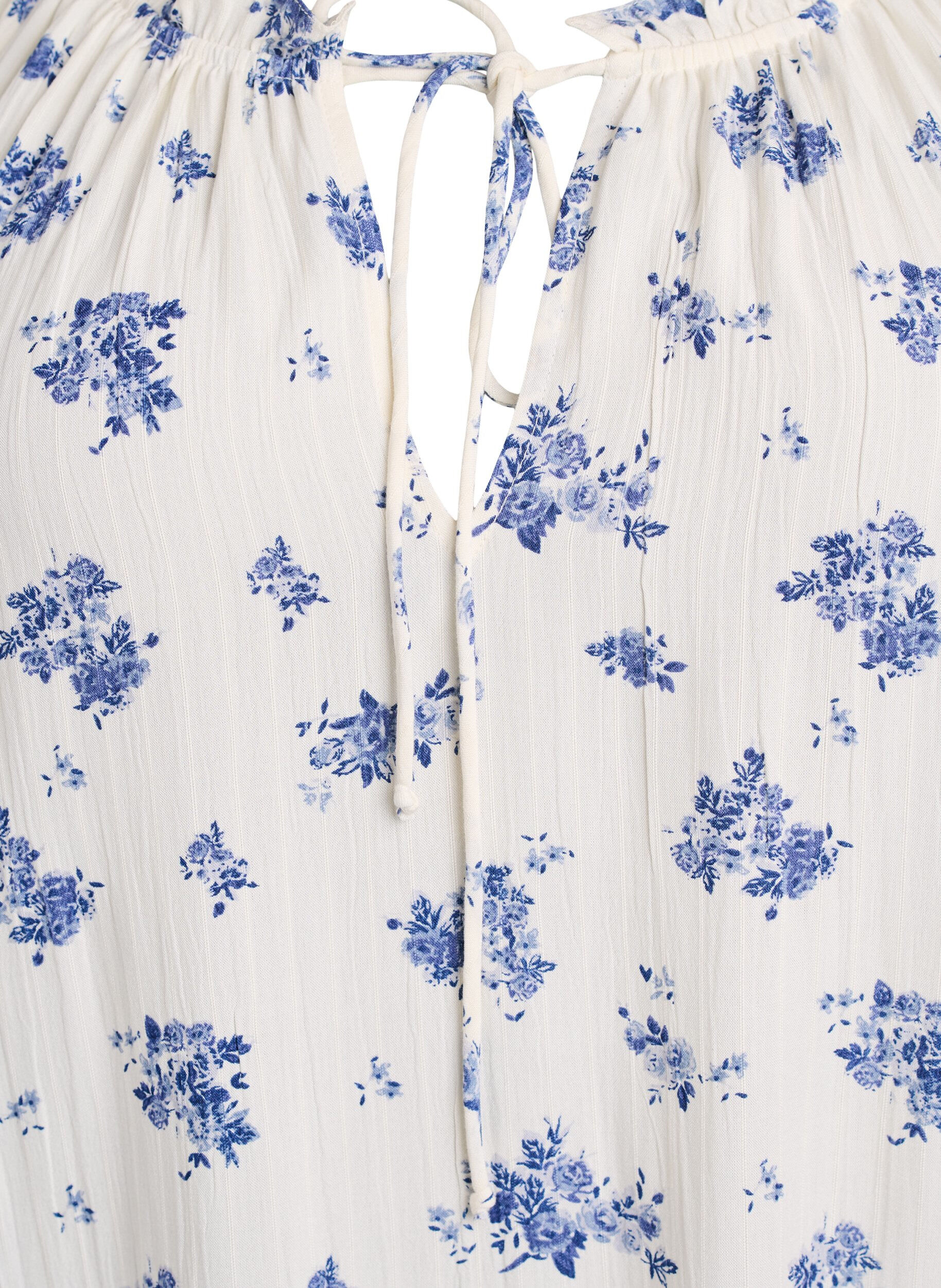 Zizzi Gebloemde viscose blouse met halflange mouwen, Wit, Packshot image number 2