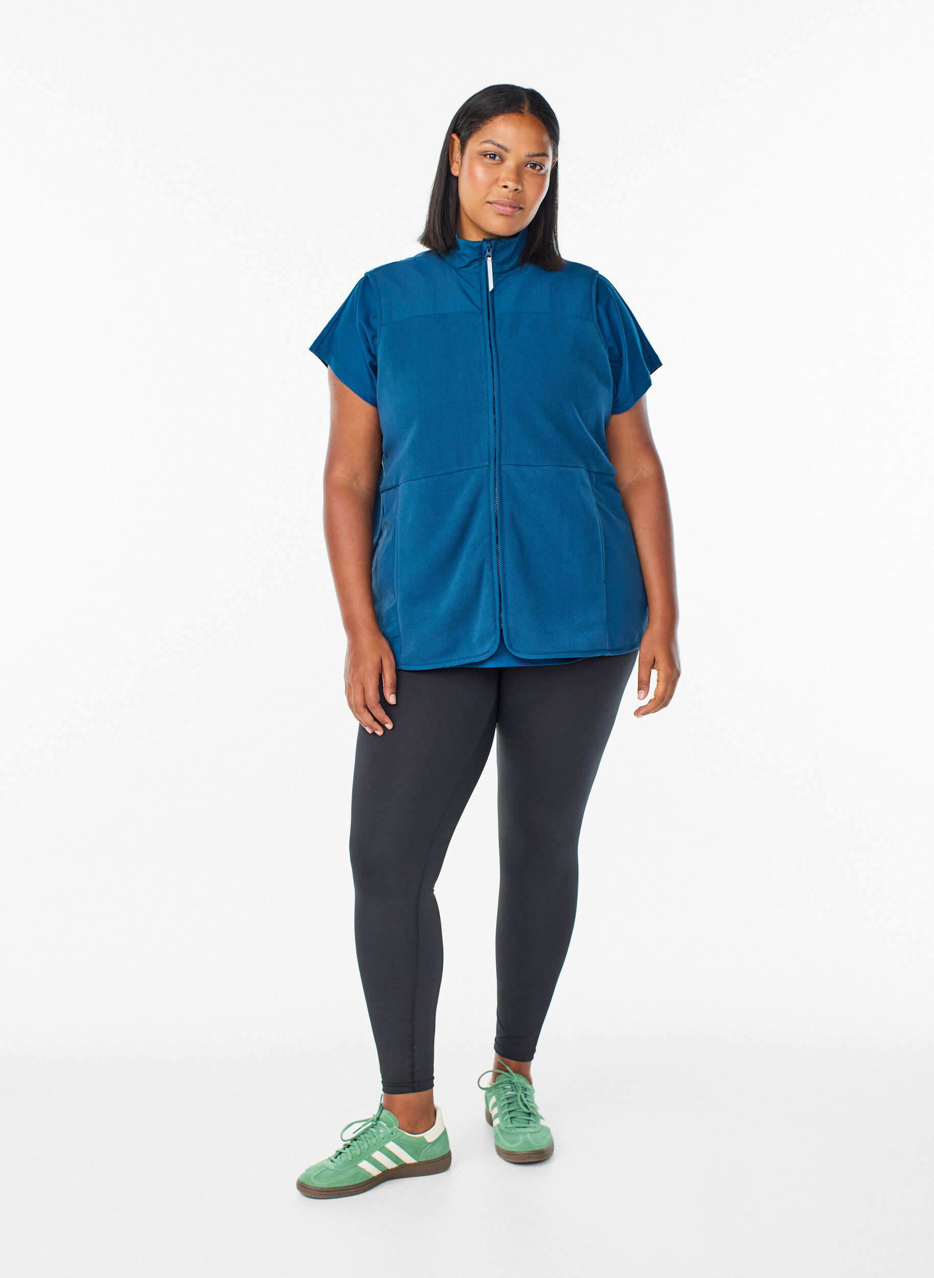 Zizzi Fleece vest met hoge kraag en zakken, Blauw, Model image number 1