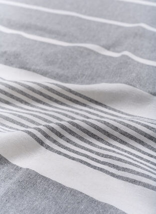 Gestreepte handdoek met franjes, Medium Grey Melange, Packshot image number 3