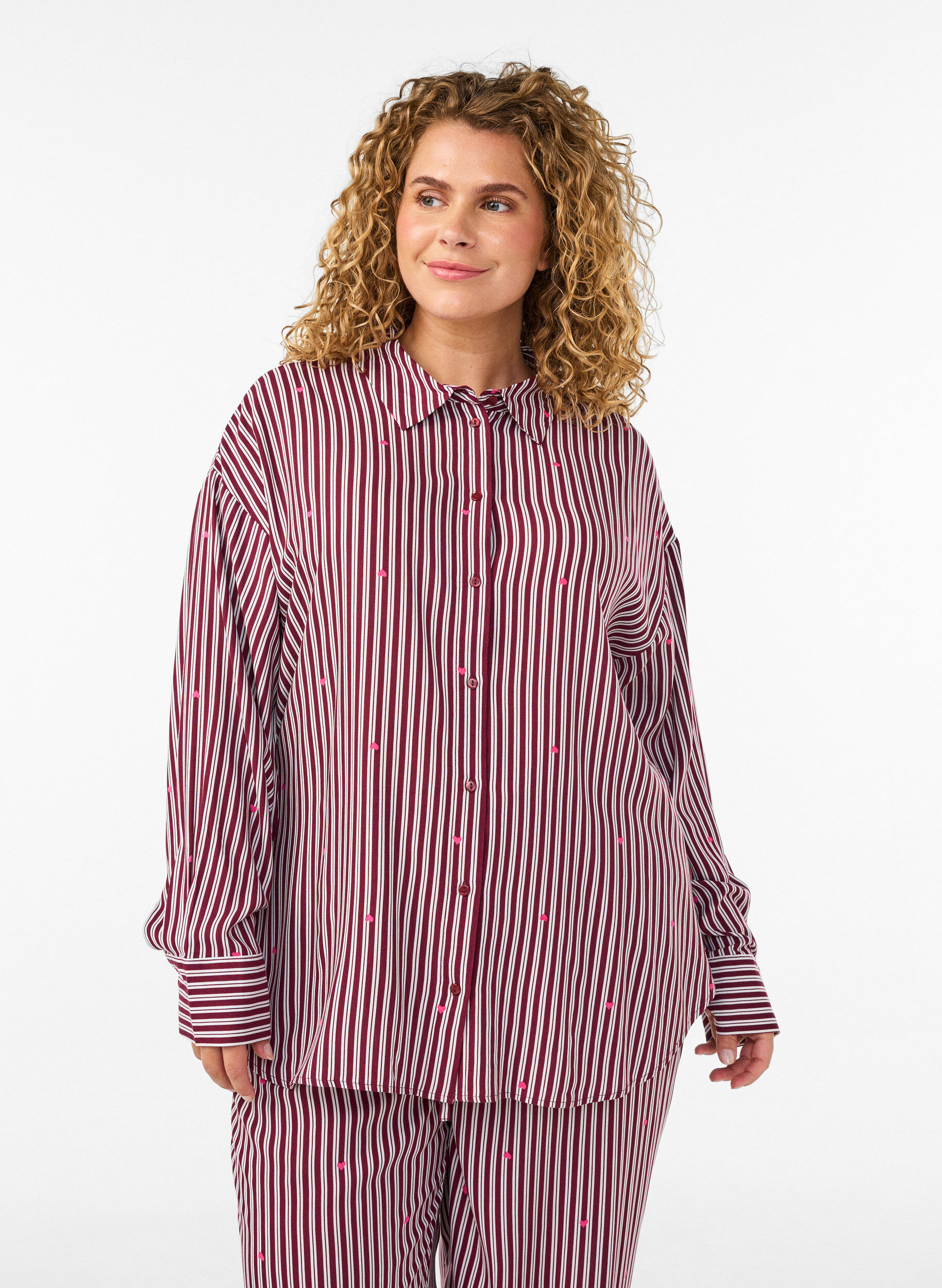 ZizziNachtshirt met strepen en hartjes, Donker Bordeaux, Model image number 0