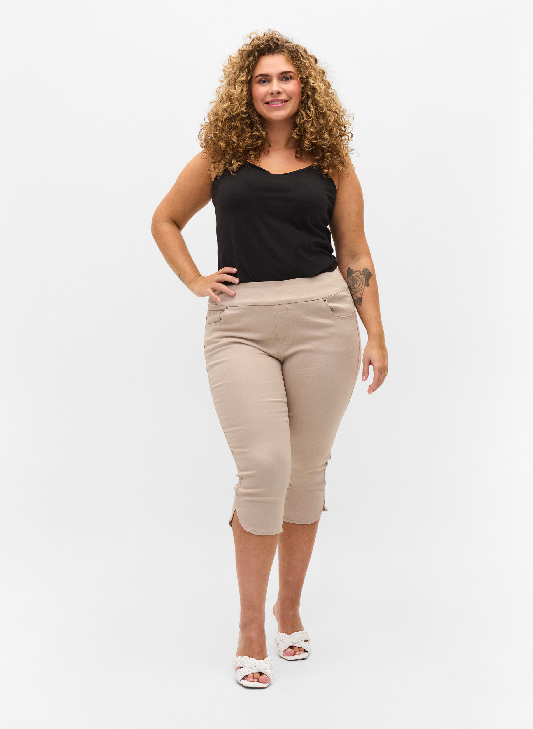 Zizzi Basic top met dunne bandjes, Black, Model image number 2