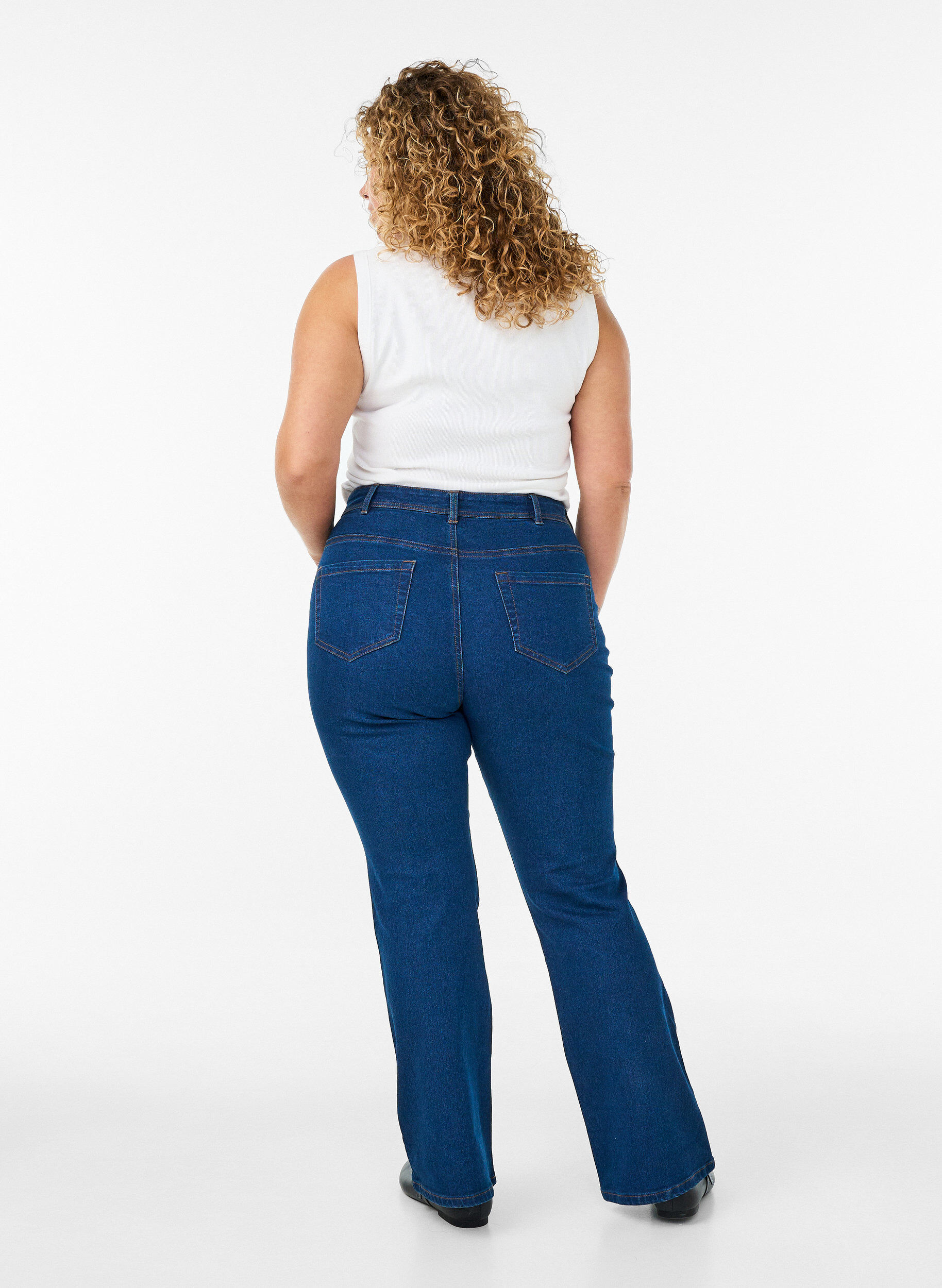 ZizziHoog getailleerde jeans met bootcut, Blauw, Model image number 1