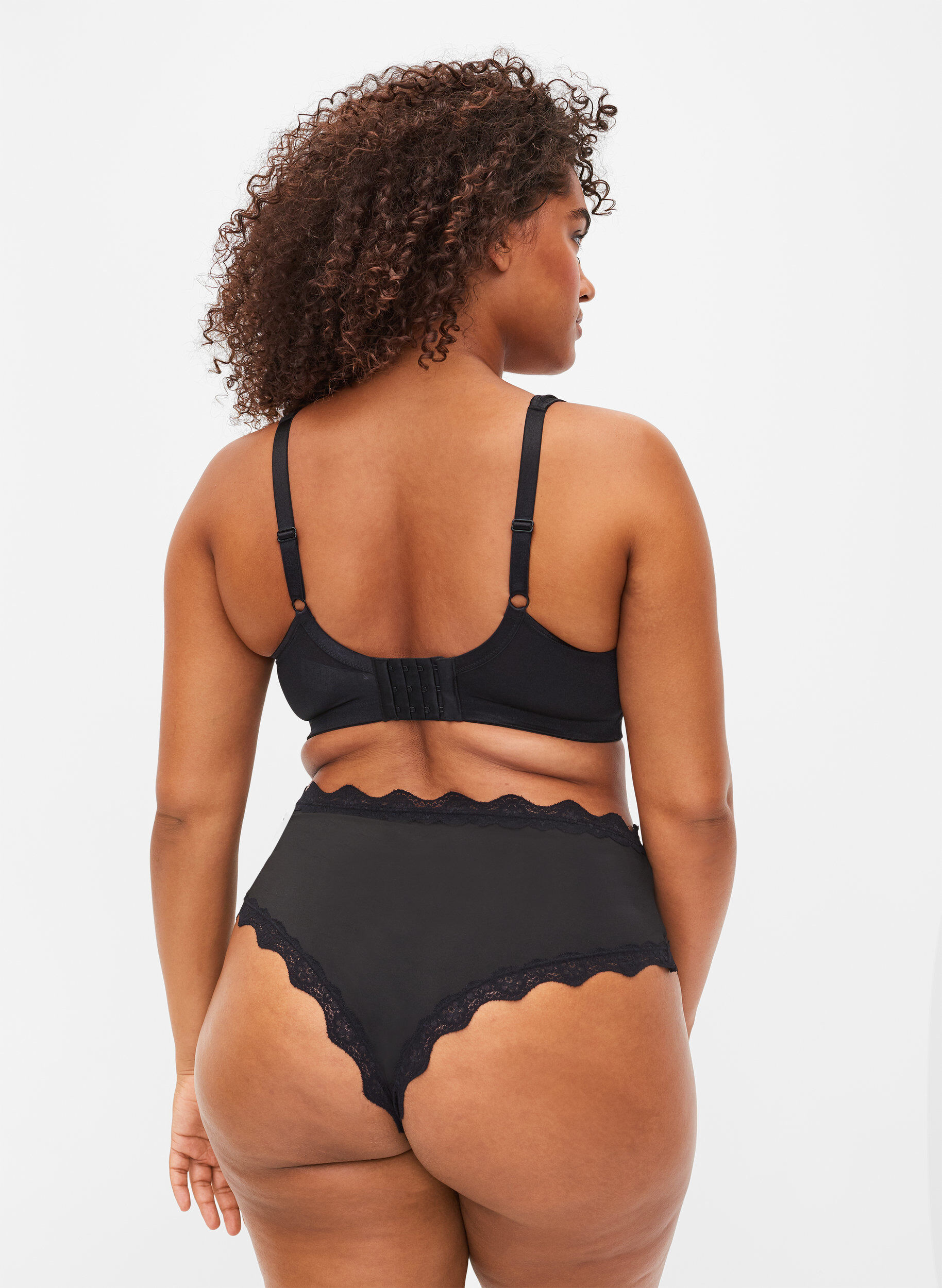 Zizzi Beha met mesh details, Black, Model image number 1