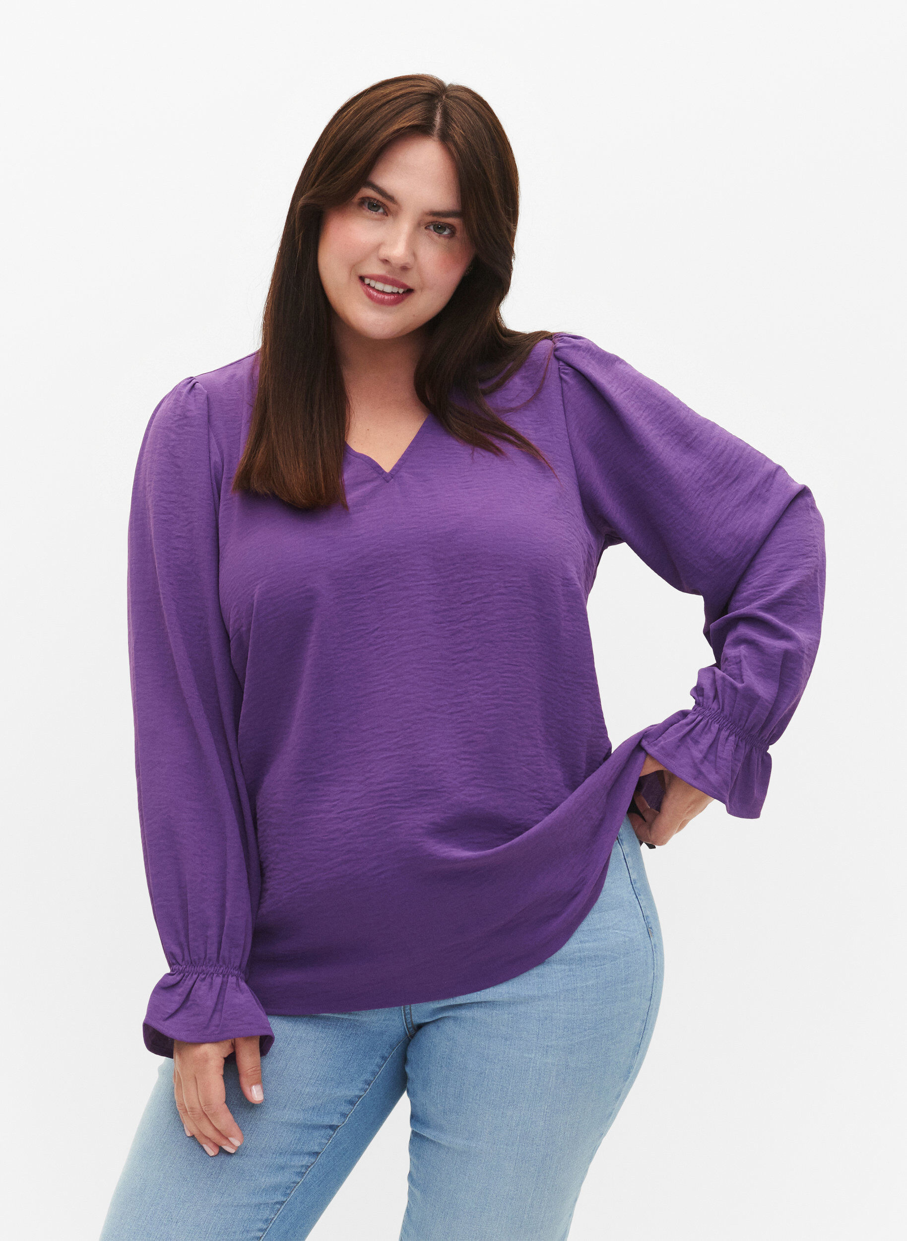 Zizzi V-hals blouse met lange mouw, Pansy, Model image number 2