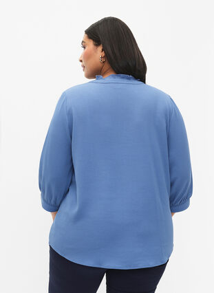 Overhemdblouse met 3/4-mouwen en een kraag met ruches, Moonlight Blue, Model image number 1