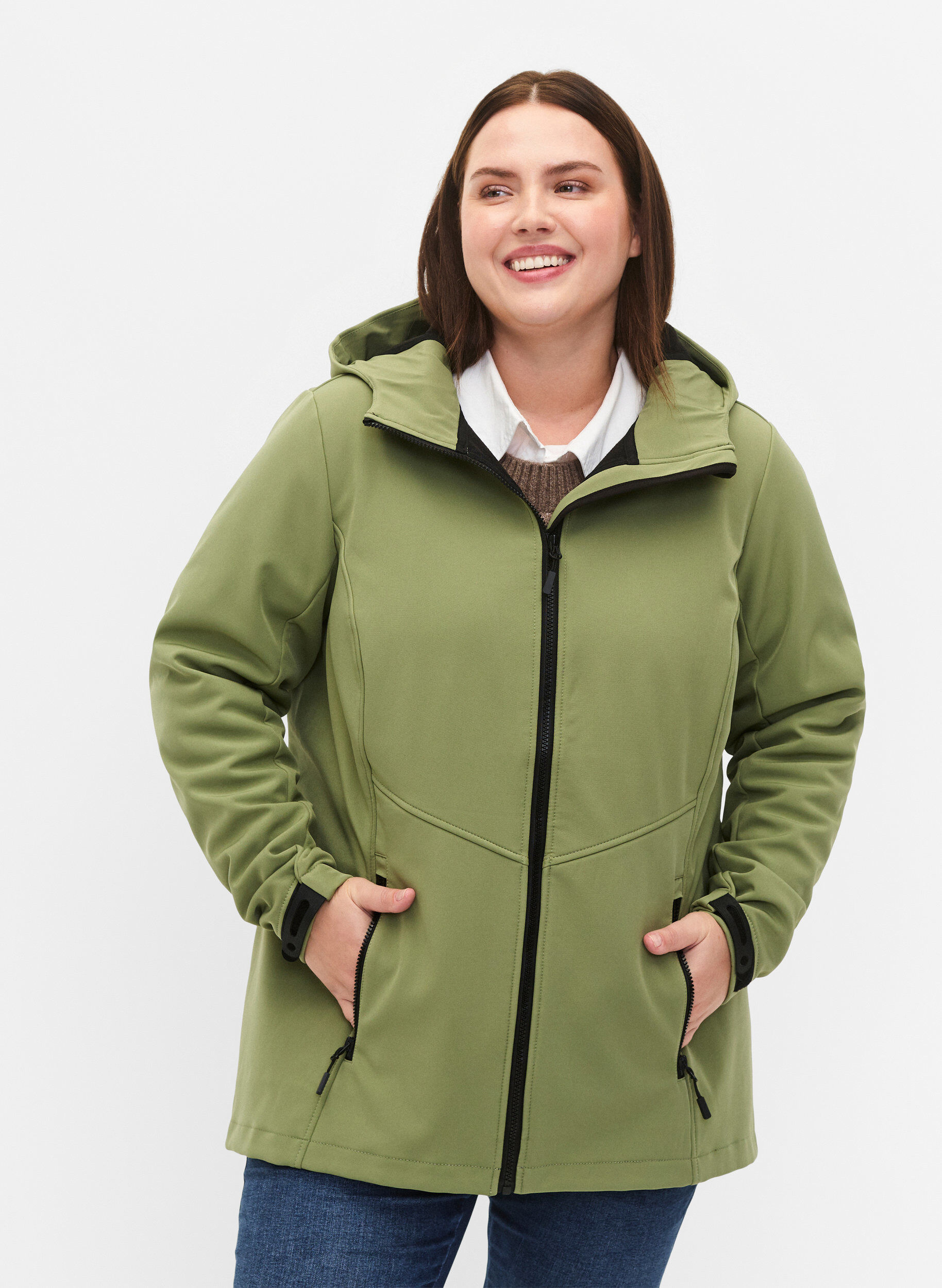 Zizzi Korte softshell jas met zakken, Oil Green, Model image number 0