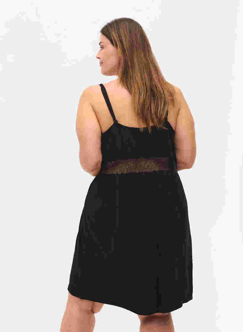 Viscose pyjama jurk met kanten details, Black, Model image number 1