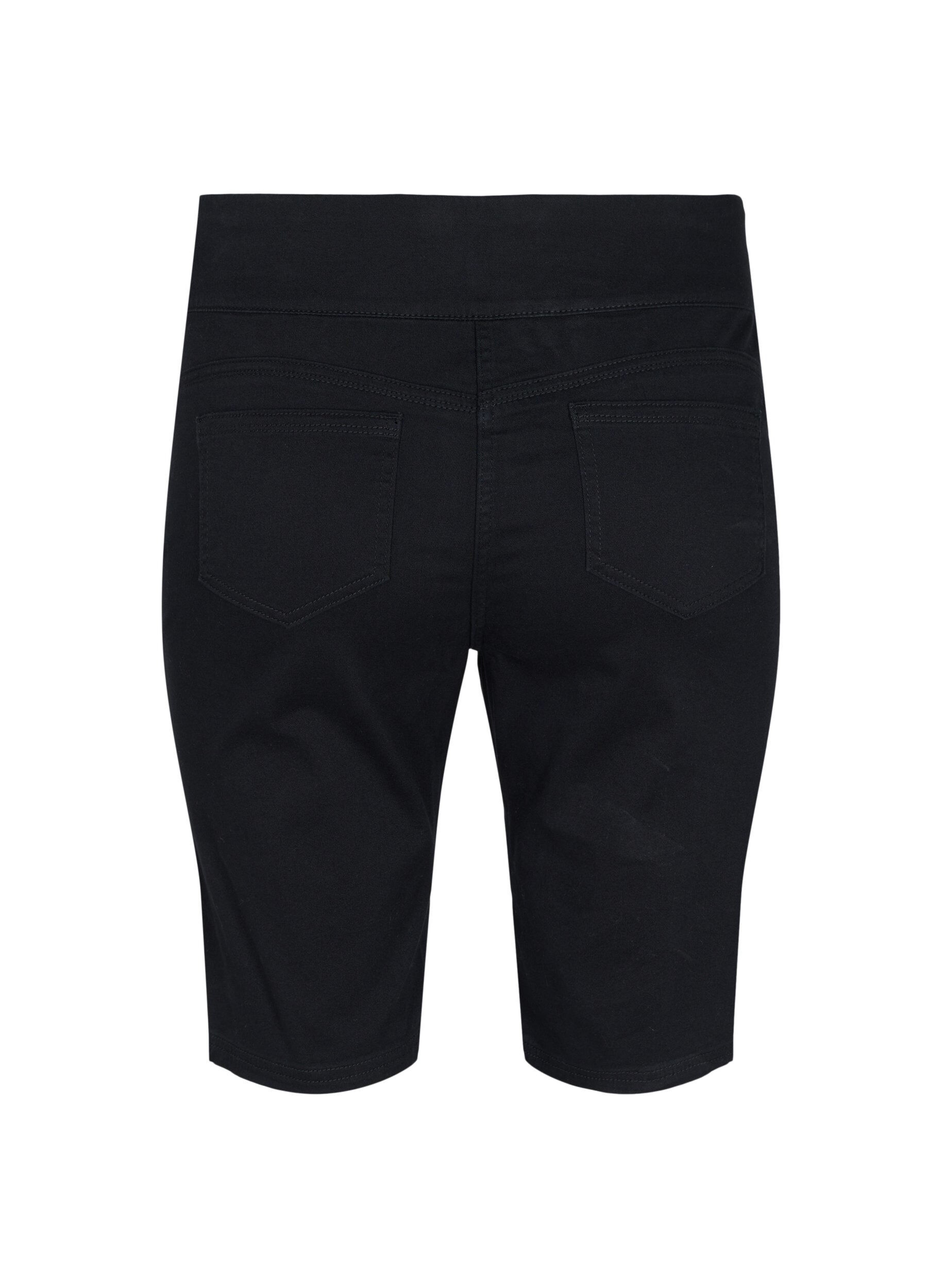 Zizzi Shorts met strakke pasvorm en achterzakken, Black, Packshot image number 1