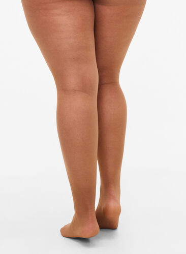 Zongebruinde huidskleur panty in 25 denier, Nude, Model image number 1