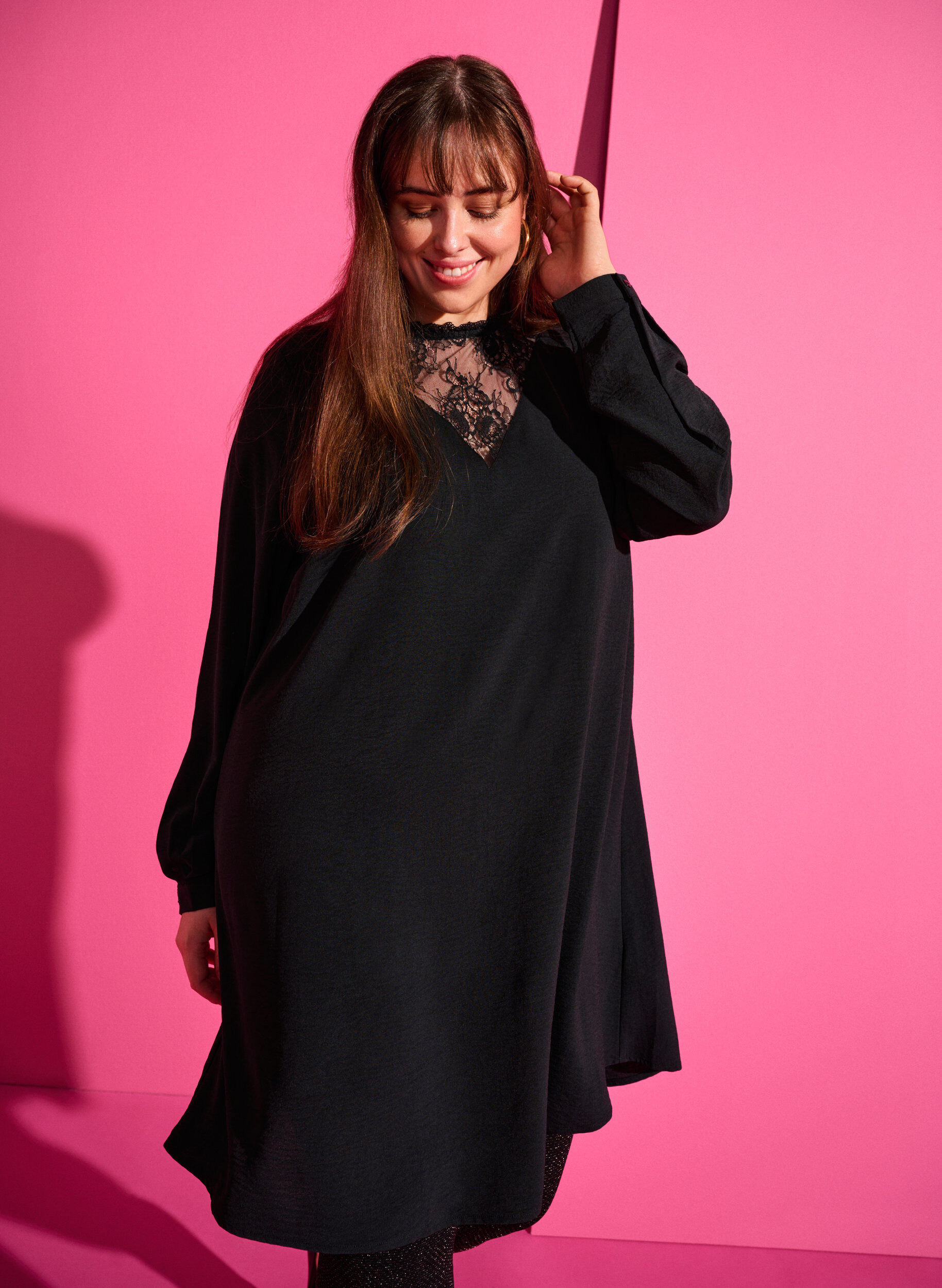 Zizzi Jurk met kanten details, Black, Image image number 0