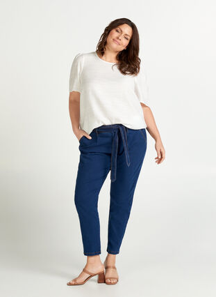 Cropped jeans met riem, Blue denim, Model image number 0