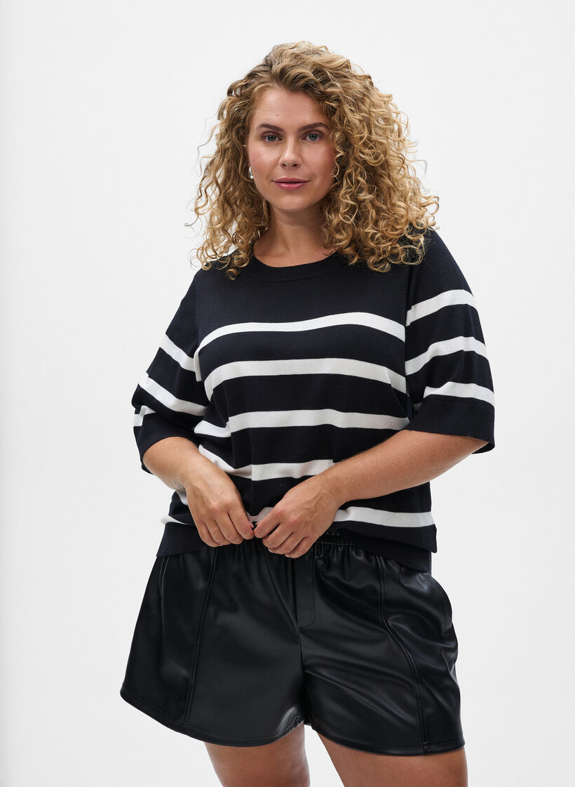 Gestreepte top met korte mouwen in breisel, Zwart, Model image number 0