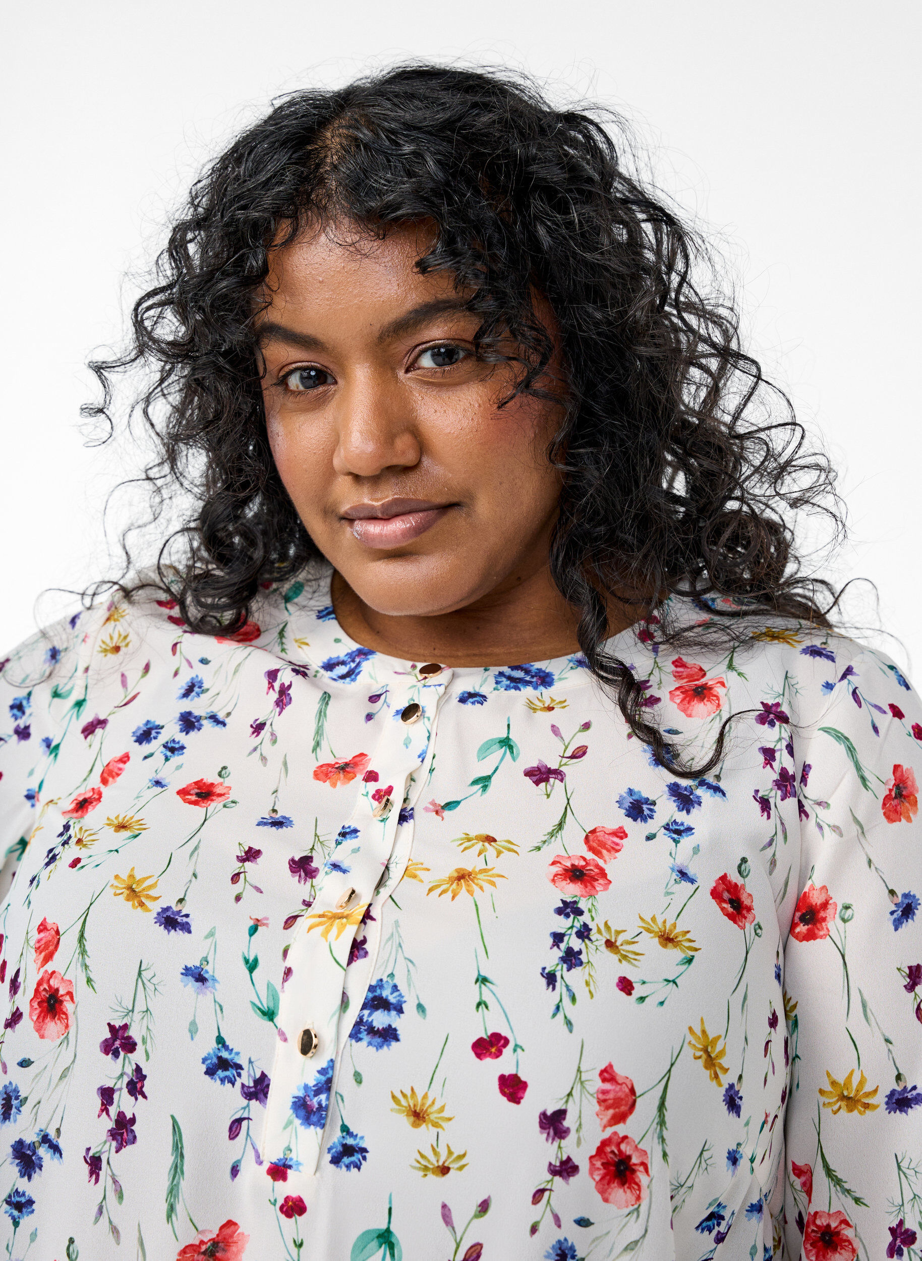 Zizzi Gebloemde midi-jurk met 3/4-mouwen, Blauw, Model image number 2