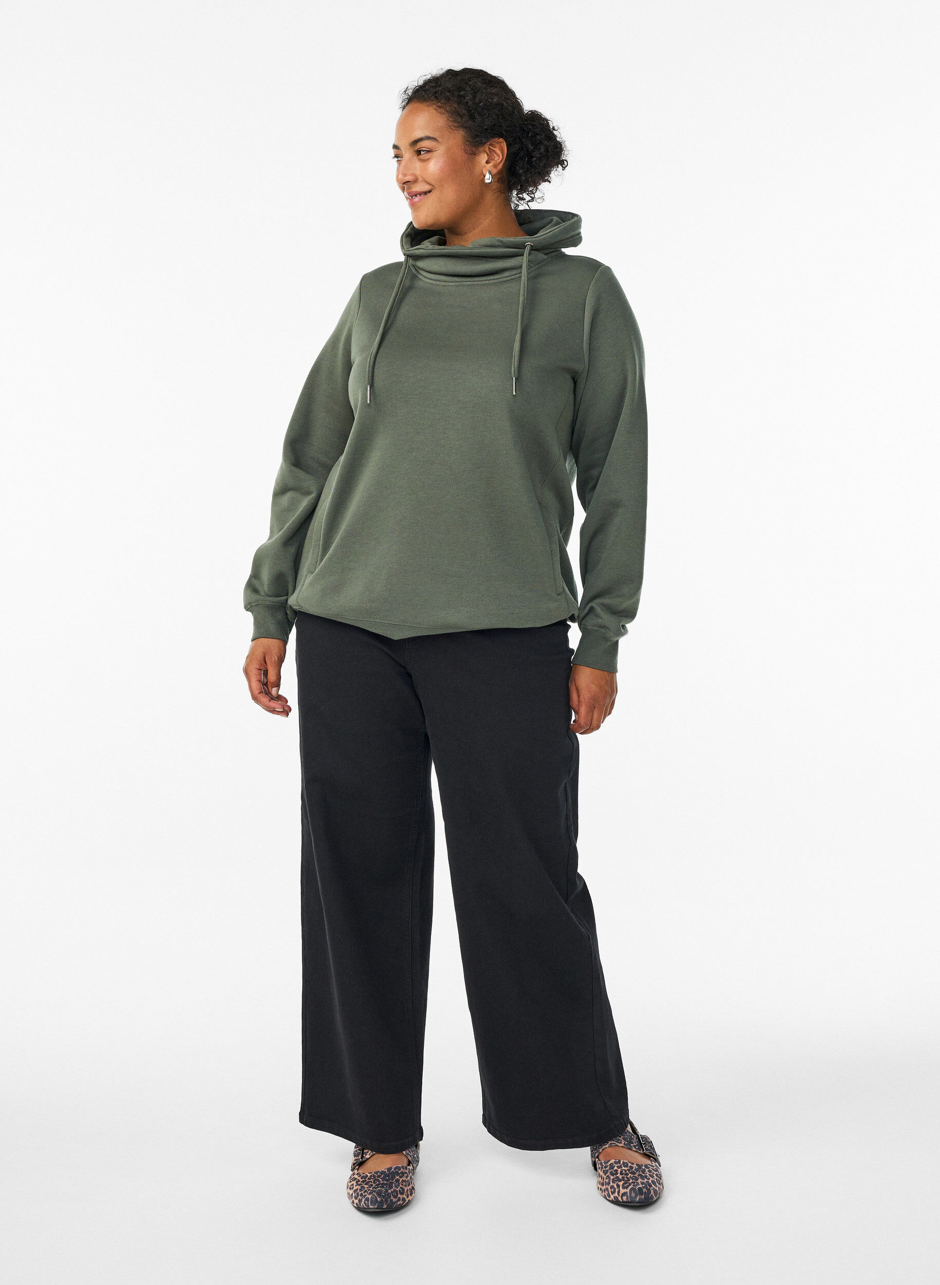 Zizzi FLASH - Sweatshirt met hoge kraag en zakken, Groen, Model image number 1