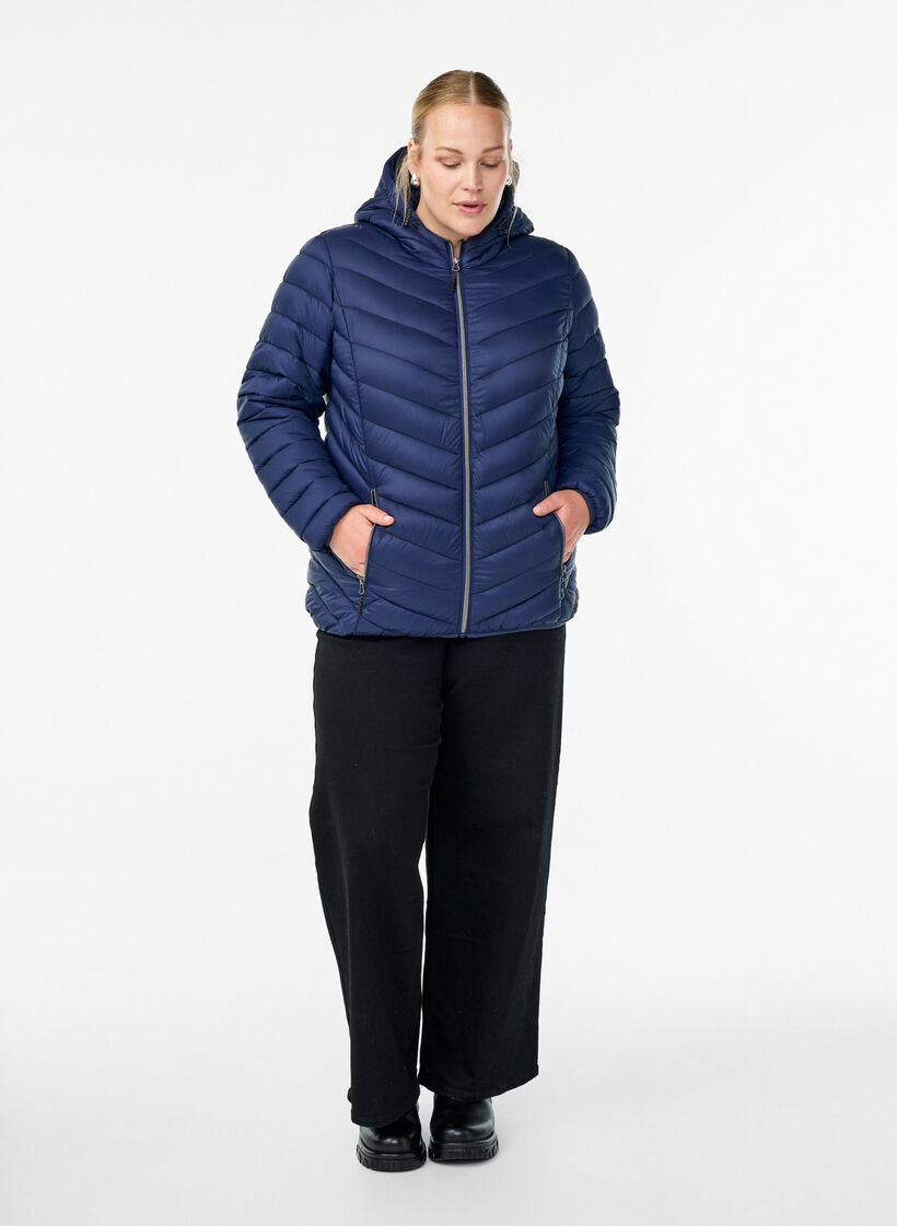 Gewatteerd lichtgewicht jack met capuchon, Blauw, Model image number 1