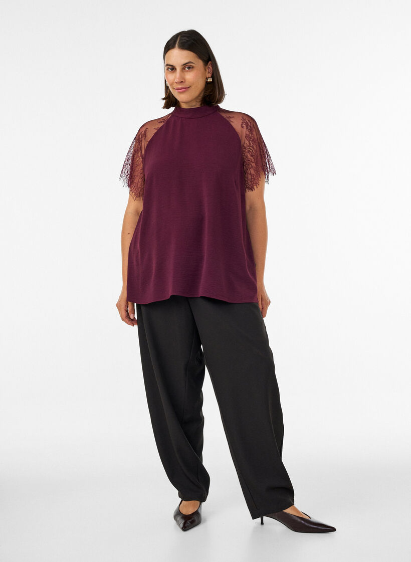 Blouse met korte kanten mouwen en hoge hals, Rood, Model image number 1