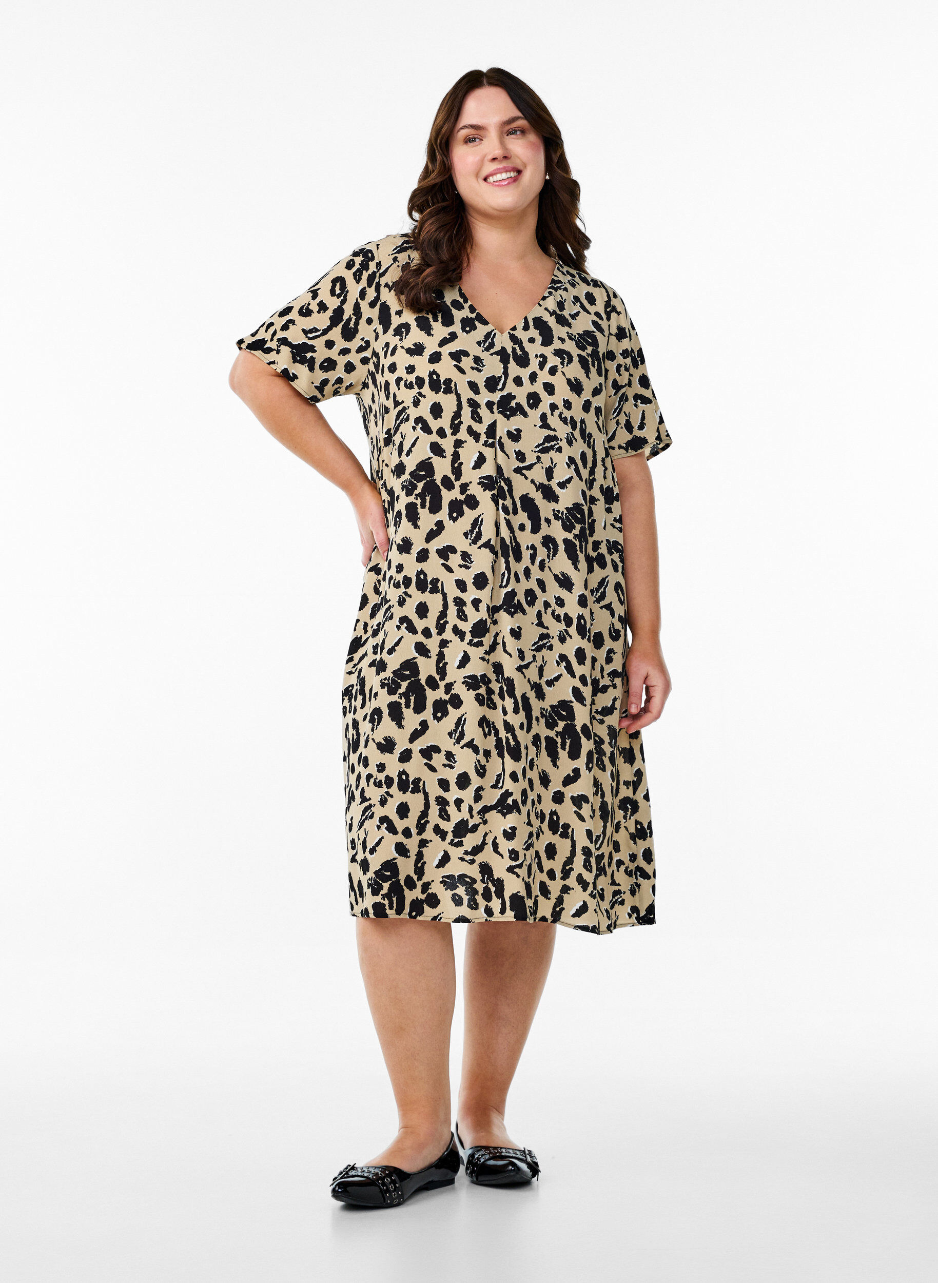 Zizzi Viscose A-lijn jurk, Beige, Model image number 1