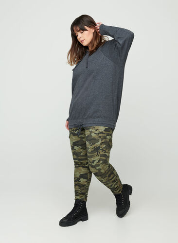 Cropped jeans met camouflageprint, Ivy Green/Camo, Model image number 0