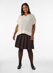 Seersucker blouse met V-hals, Beige, Model image number 1