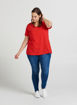 Basic T-shirt , High Risk Red, Model image number 0