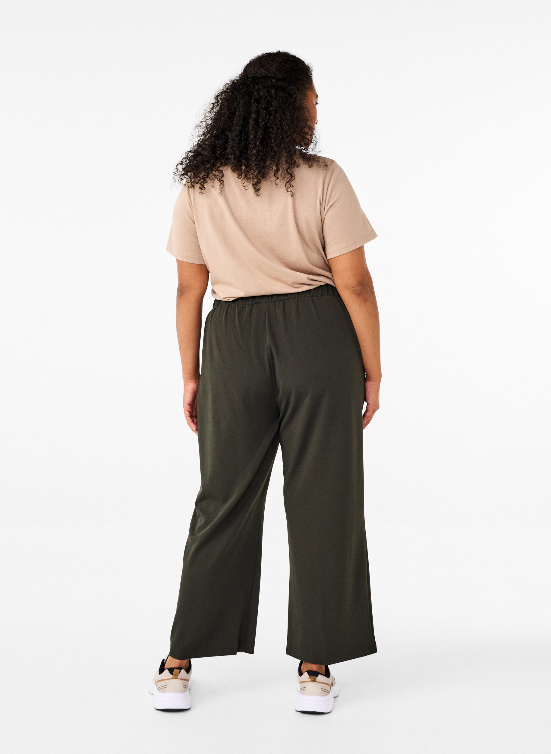 Zizzi Losse broek met zakken, Groen, Model image number 1