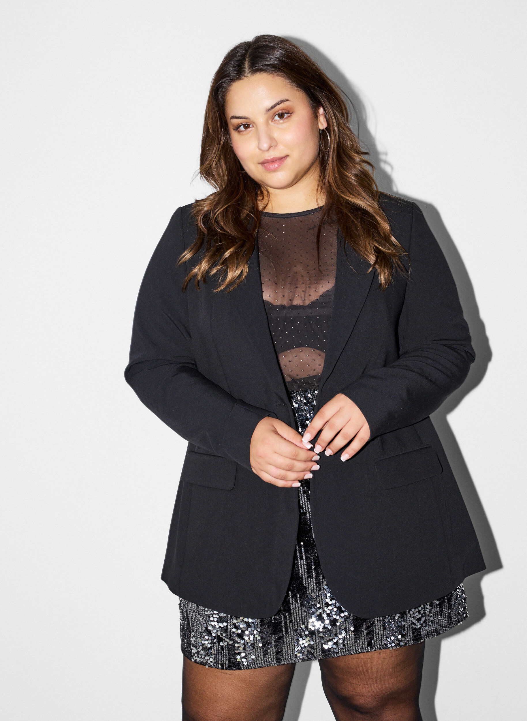 Blazer met split aan de achterkant en strikdetail, Zwart, Model