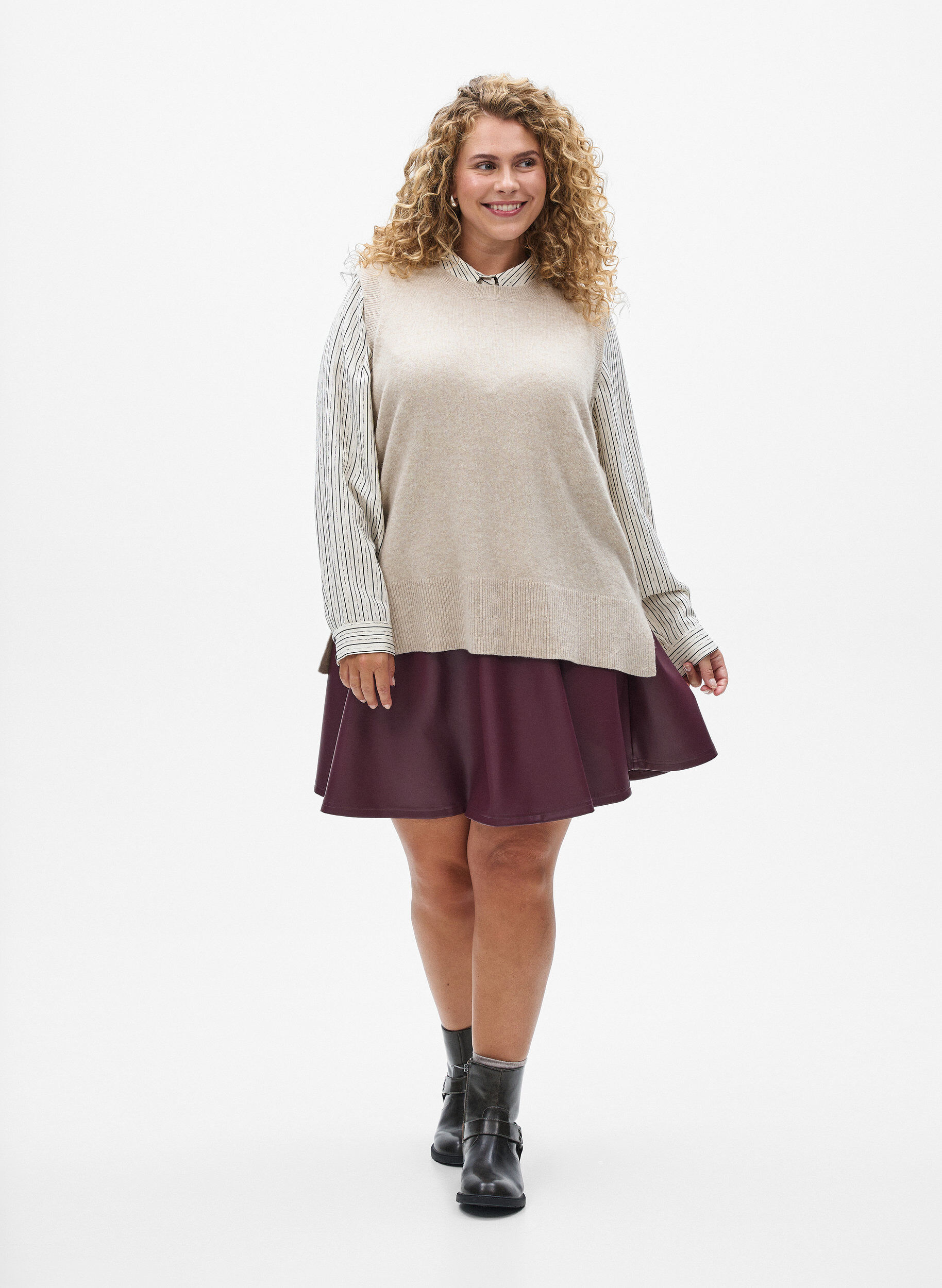 ZizziGebreid vest met geribbelde randen, Beige, Model image number 1