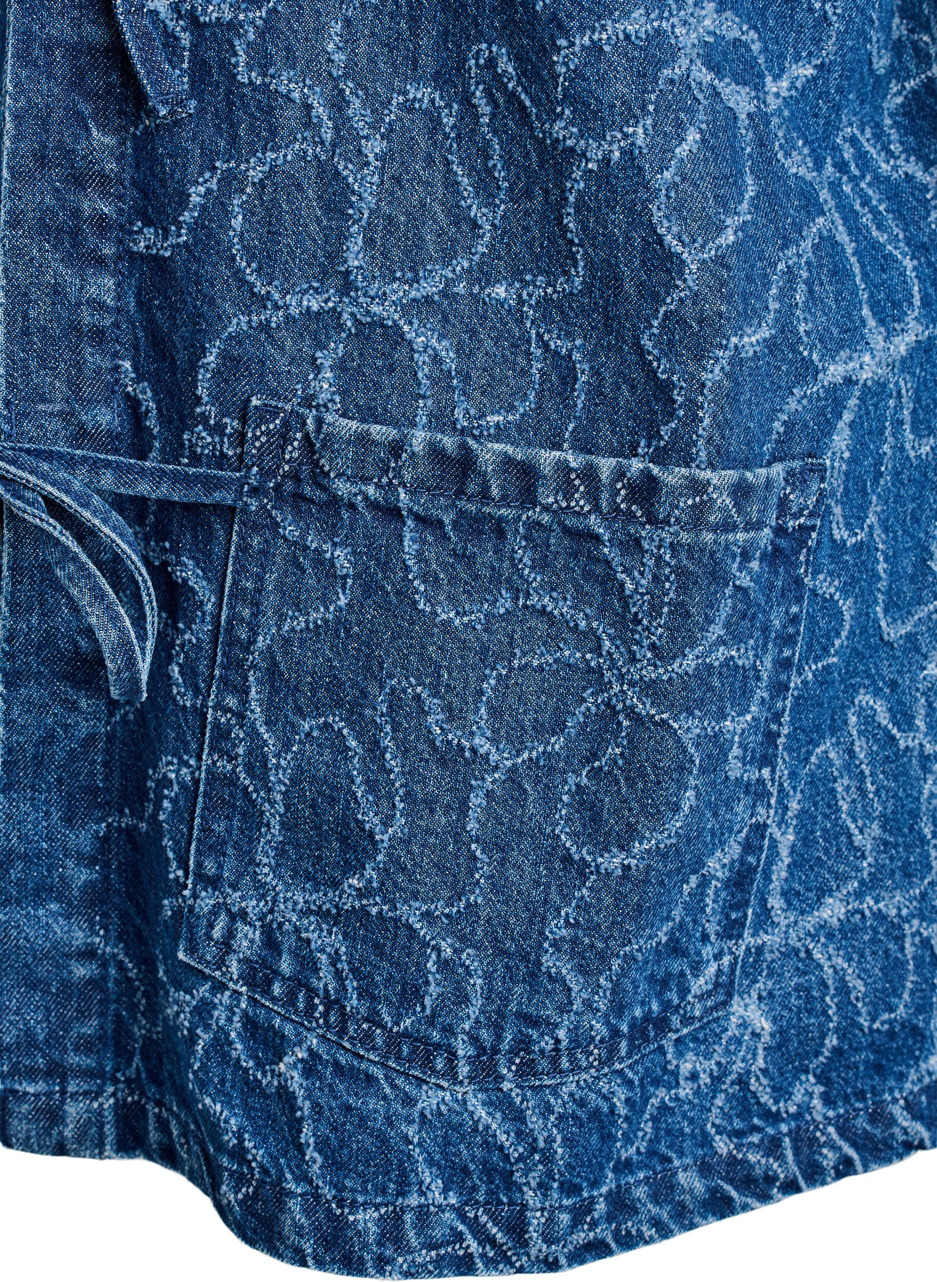 Zizzi Spijkerjack met striksluiting en zakken, Blue Denim Destroy, Packshot image number 3