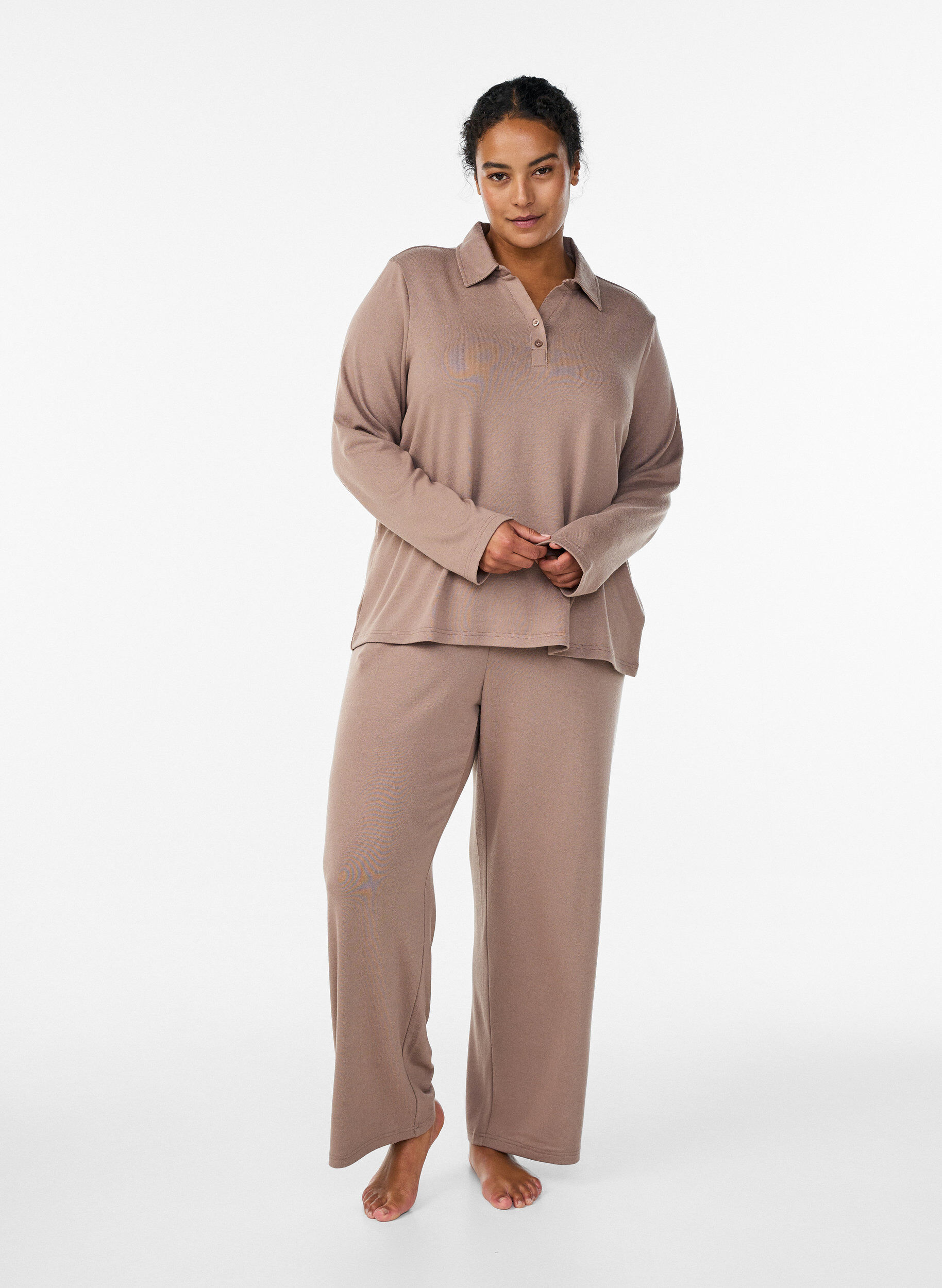 Zizzi Jerseyblouse met lange mouwen en kraag, Bruin, Model image number 1