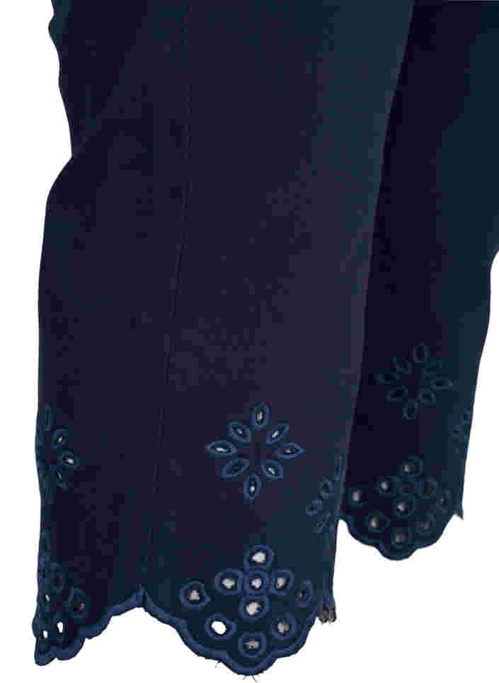 Driekwart broek met borduursel anglaise, Dark Blue, Packshot image number 3