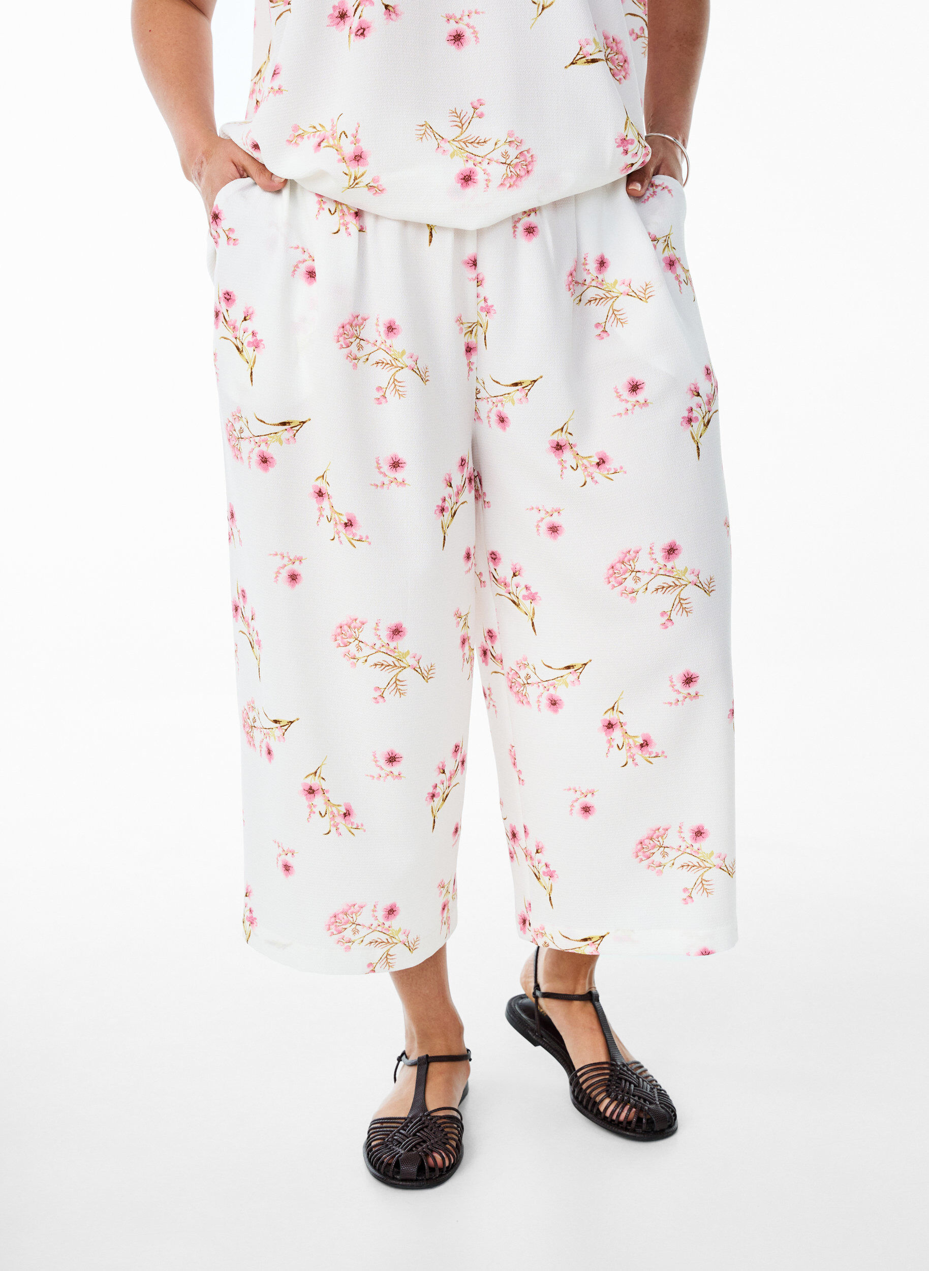Zizzi Culotte broek met print, Wit, Model image number 2