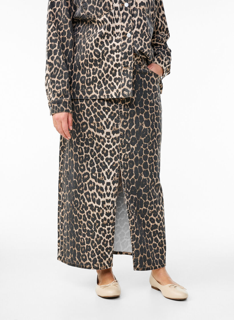 Maxi-rok met luipaardprint en voorsplit, Leo AOP, Model image number 2