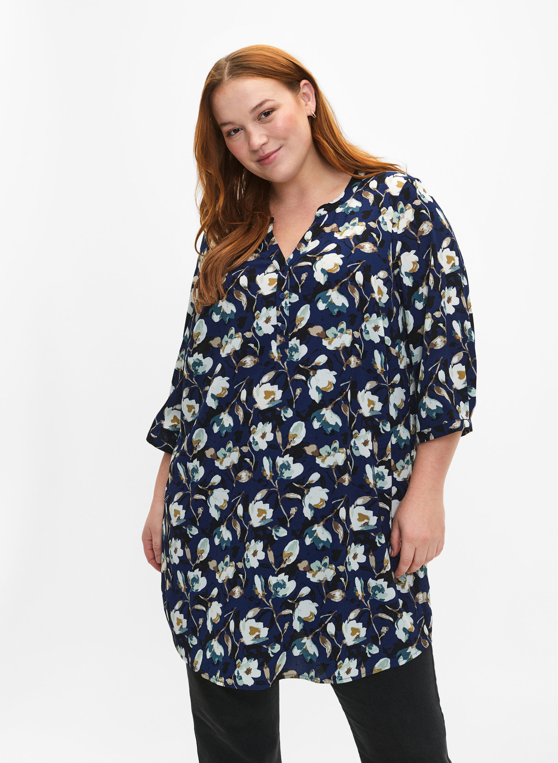 Zizzi Gebloemde tuniek met 3/4 mouwen, P. Blue Flower AOP, Model image number 0