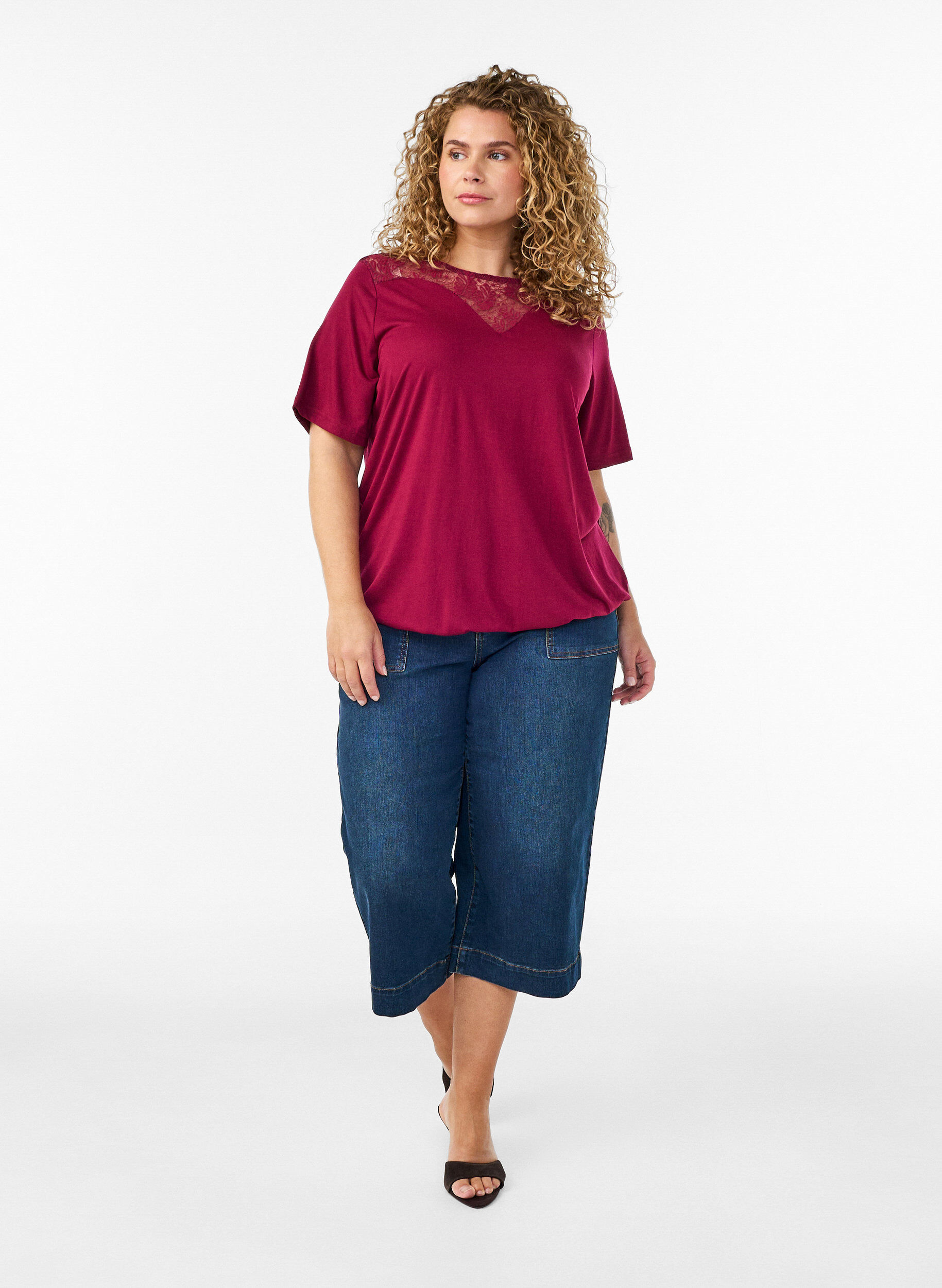 ZizziBlouse met kanten inzetstuk en ballonmouwen, Rood, Model image number 1