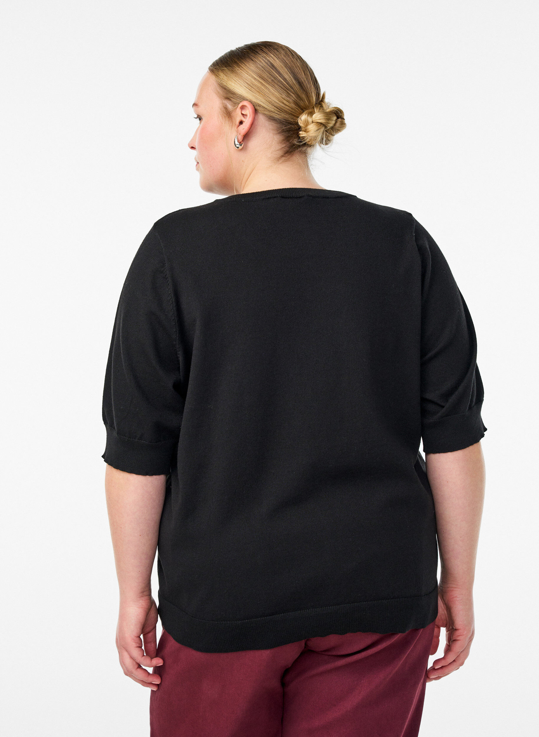 Zizzi FLASH - Fijngebreide blouse met korte mouwen, Zwart, Model image number 2