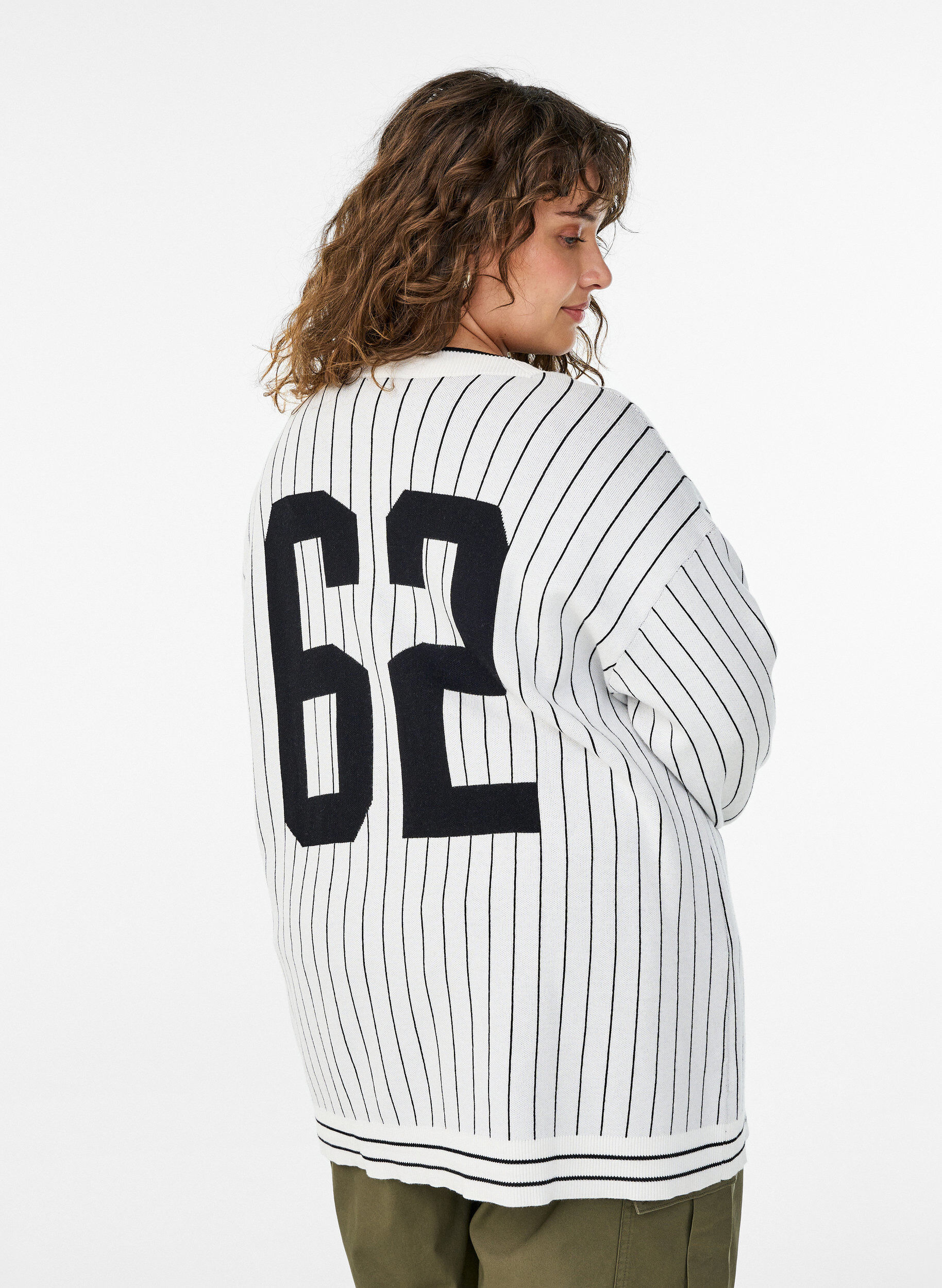 Zizzi Gebreide vest met strepen en rugmotief, Wit, Model image number 2