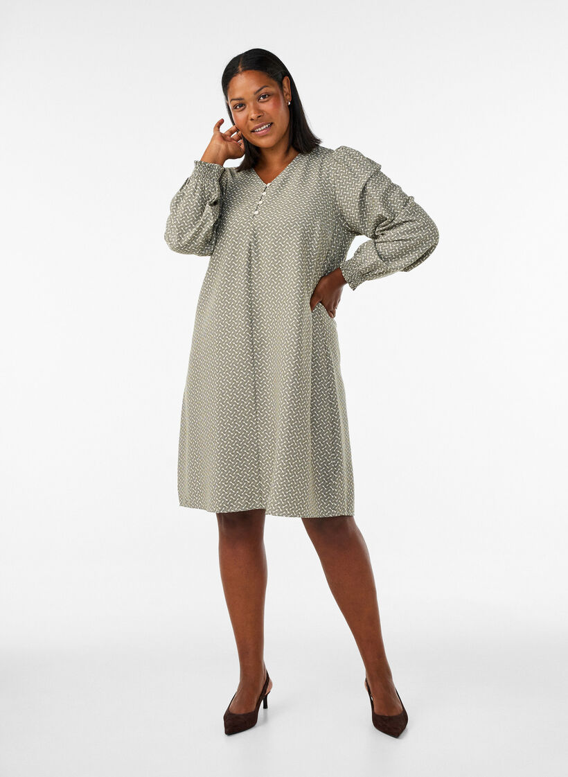 Jurk van viscose met patroon en lange mouwen, Groen, Model image number 1