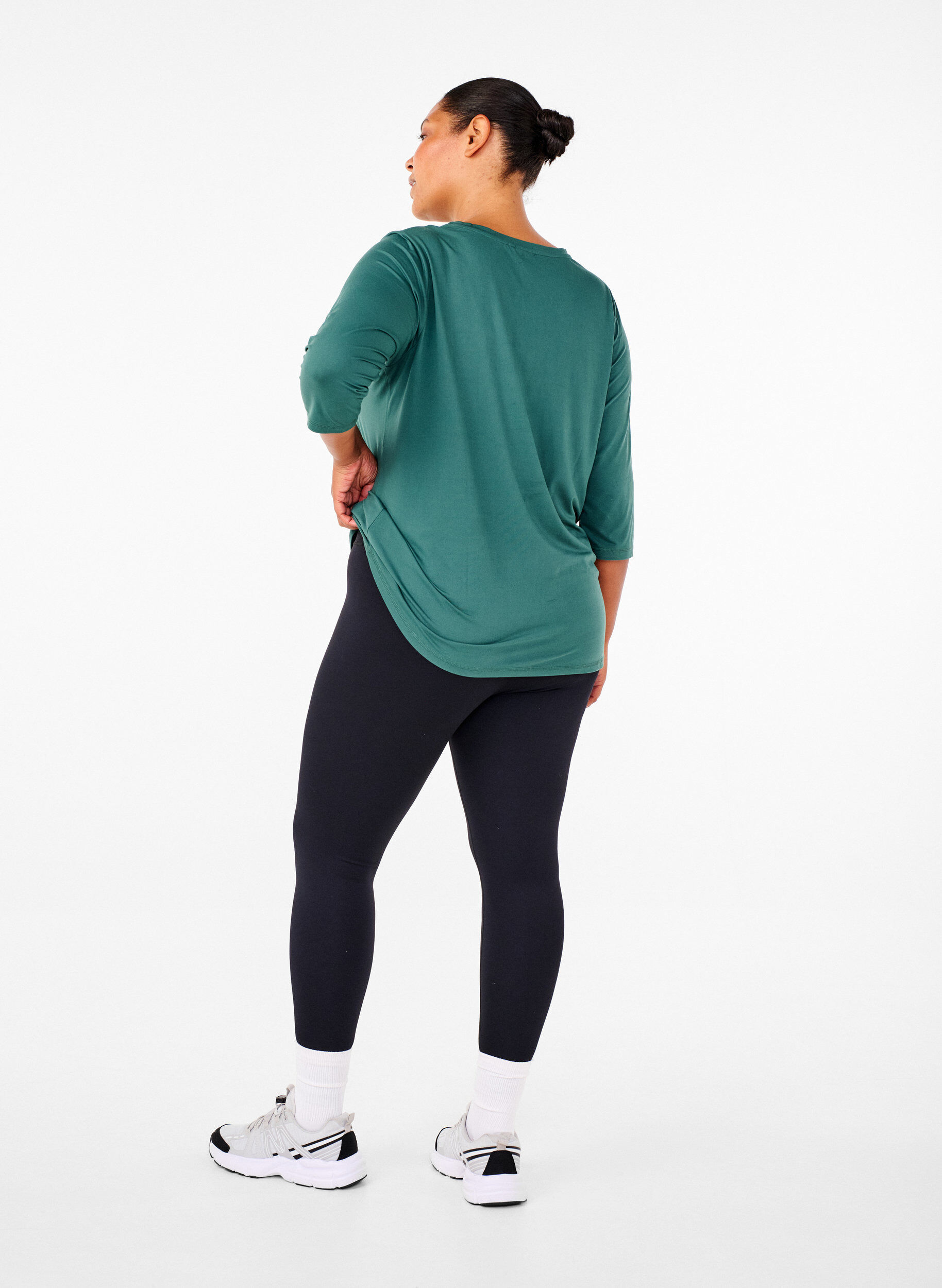 Zizzi 7/8 lengte trainingsbroek, Black, Model image number 1