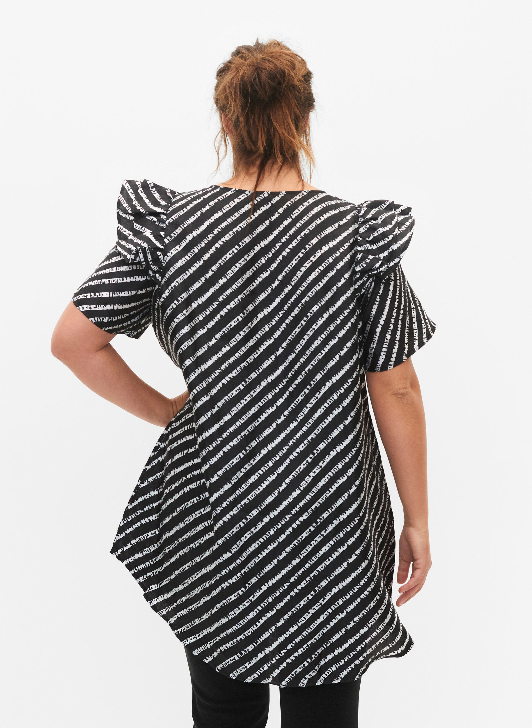 Zizzi Gestreepte tuniek met franjes, Black/White Stripes, Model image number 1
