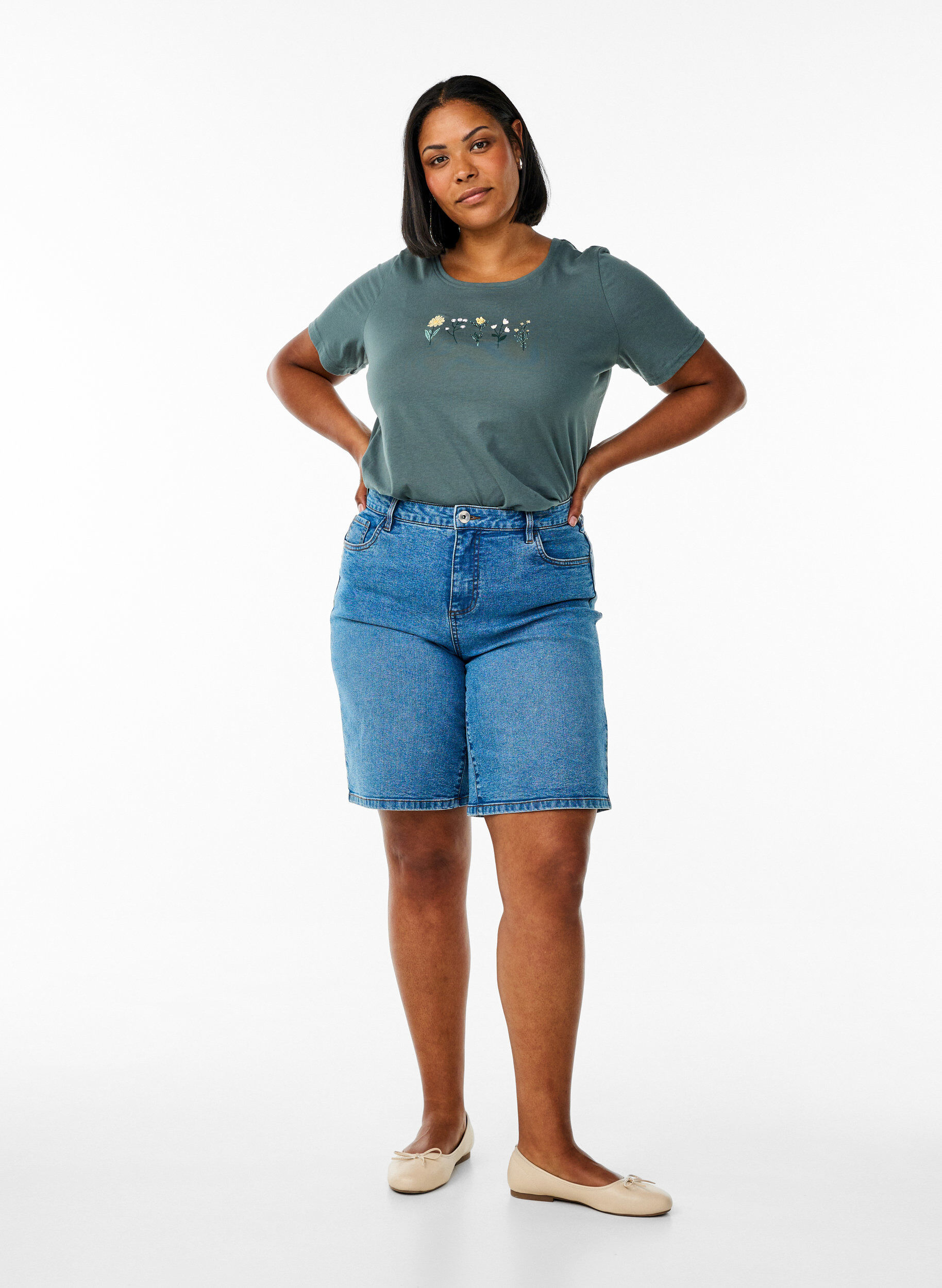 Zizzi FLASH - T-shirt met motief, Groen, Model image number 1