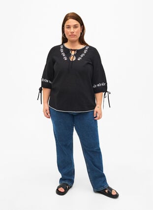 Geborduurde blouse van katoenmix met linnen, Black W. EMB, Model image number 2