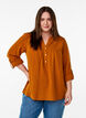 Blouse in katoenen mousseline met broderie anglaise, Oranje, Model image number 0