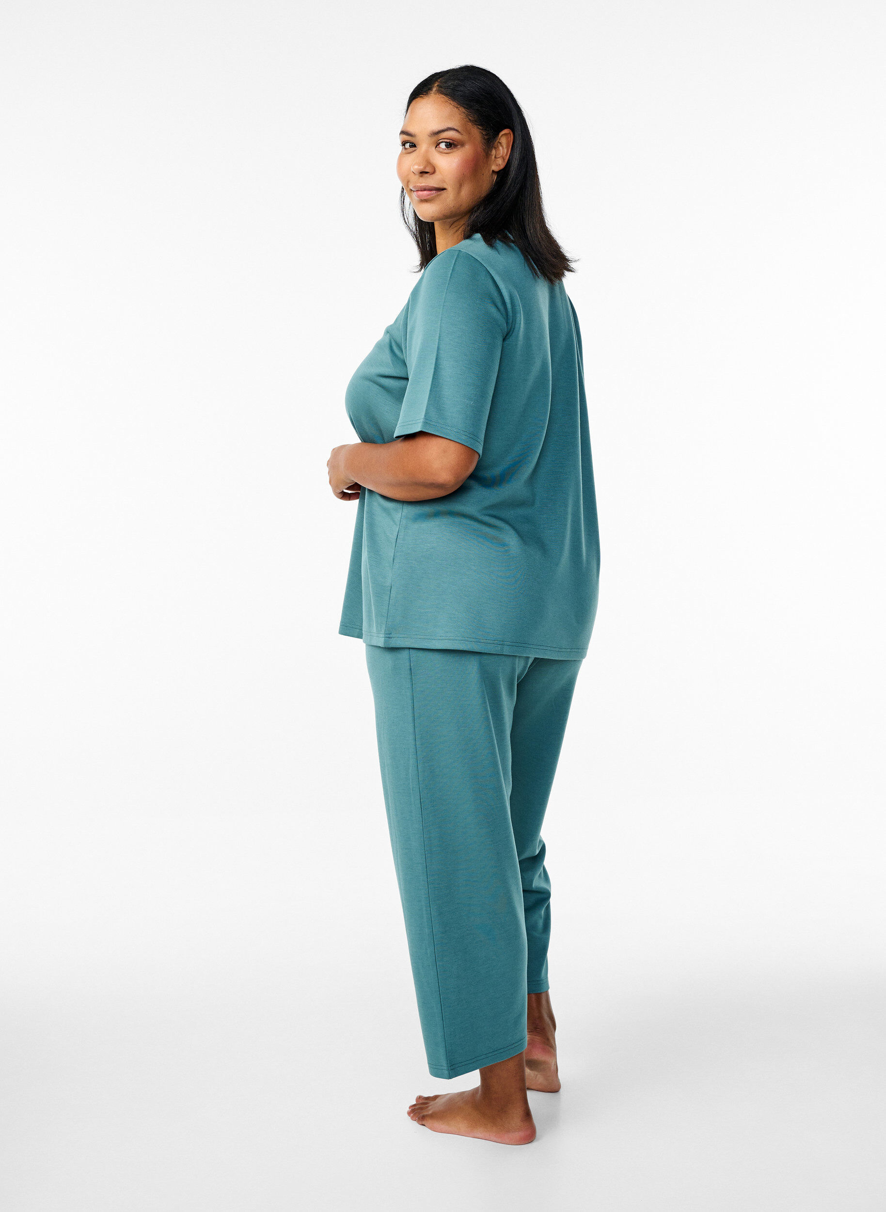 Zizzi 7/8-broek van modalmix met zakken, Groen, Model image number 1