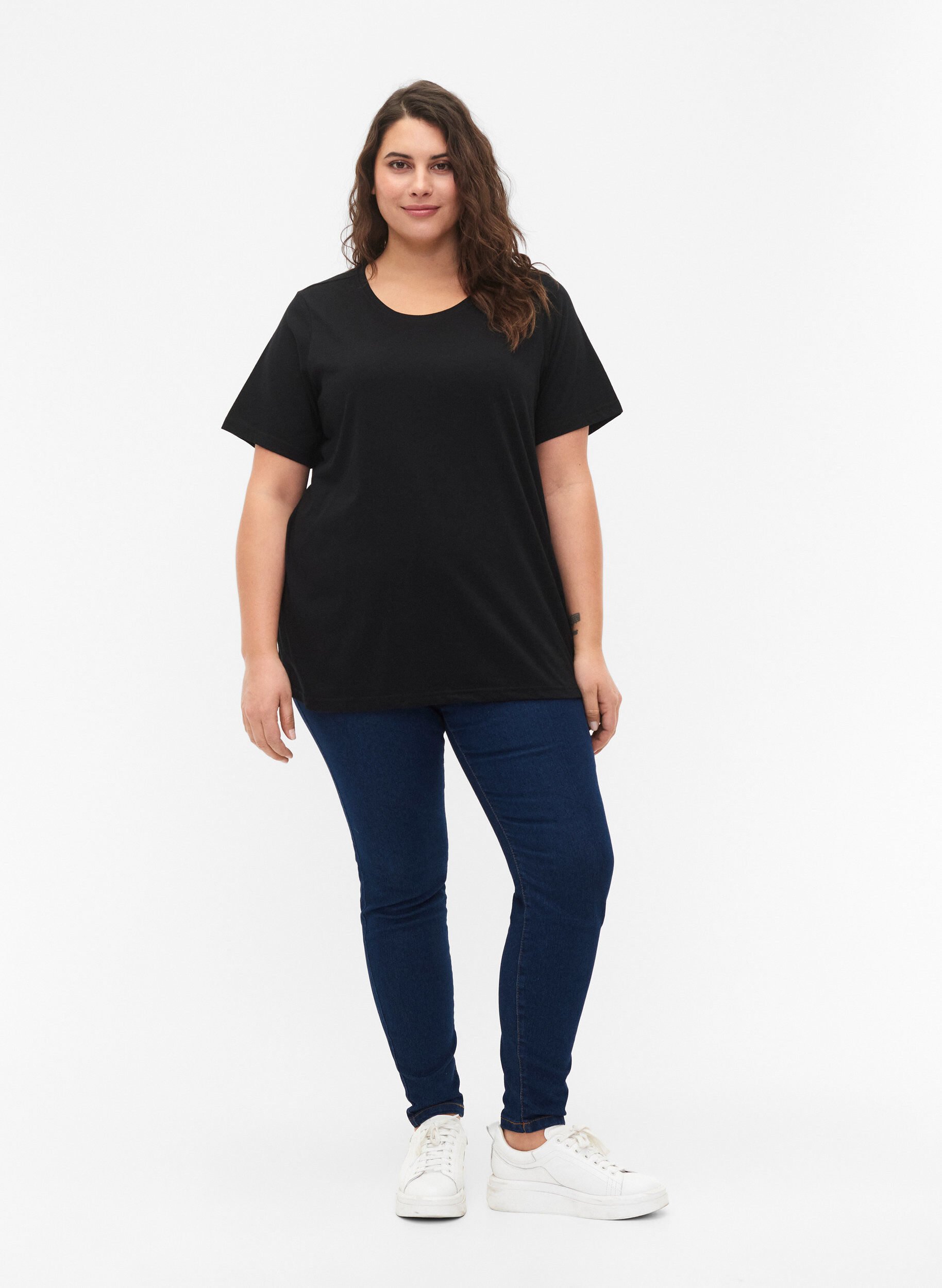 Zizzi FLASH - 2-pack T-shirts met ronde hals, Black/Black, Model image number 2
