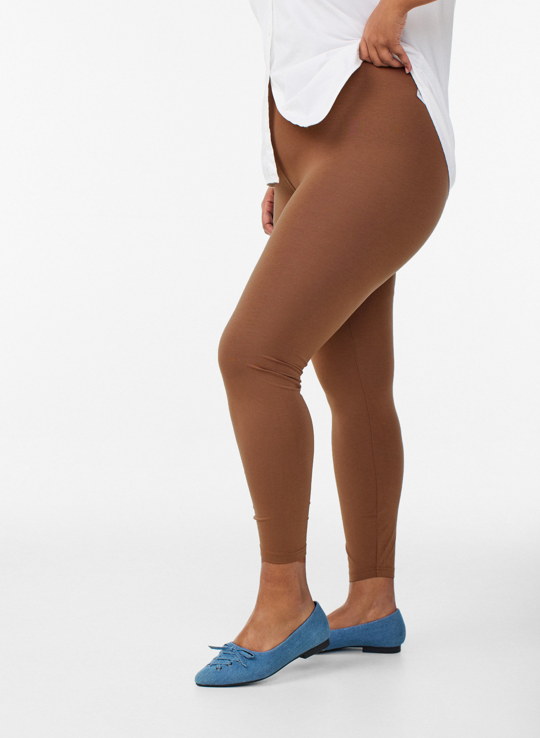 ZizziBasislegging van viscose, Bruin, Model image number 0