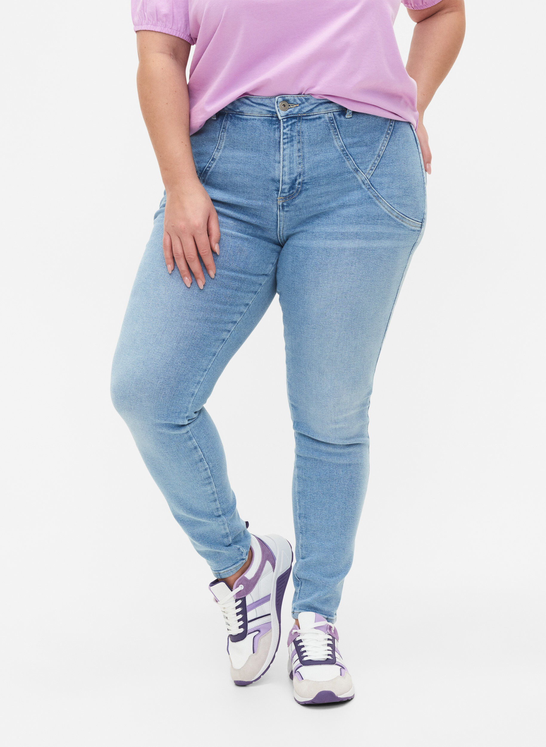 Zizzi Amy jeans met hoge taille en super slanke pasvorm, Light blue, Model image number 3