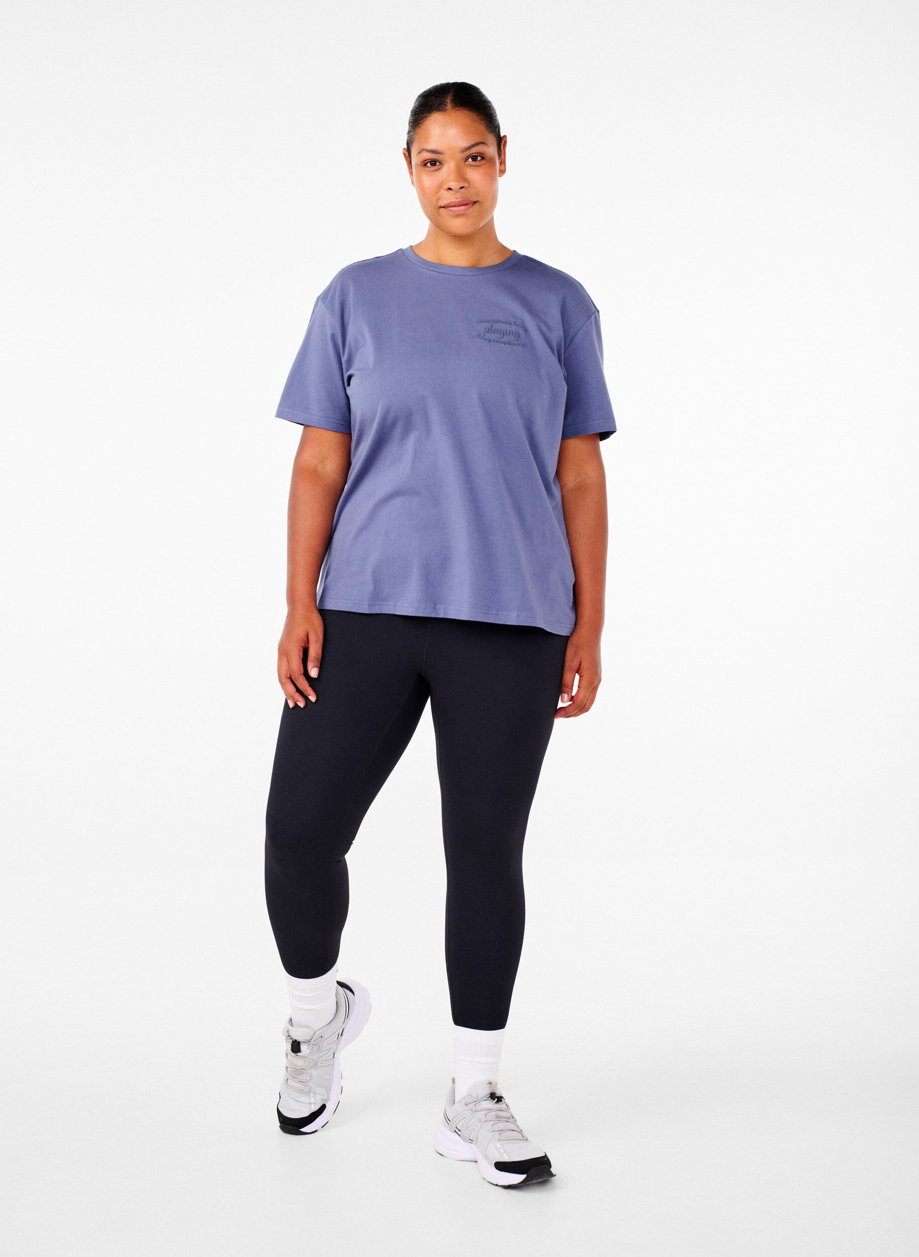 ZizziSportief T-shirt in biologische katoen, , Model image number 1