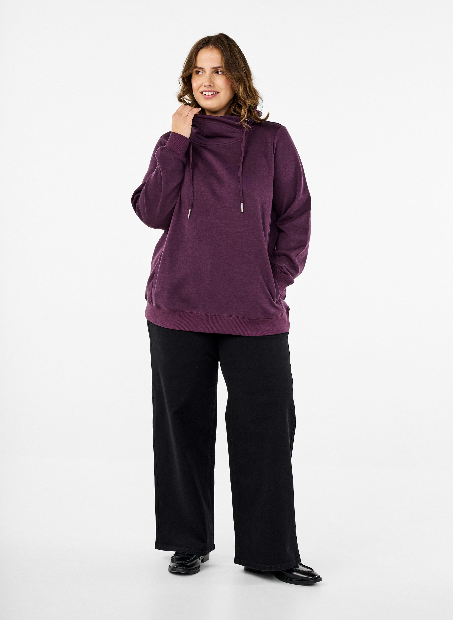 Zizzi FLASH - Sweatshirt met hoge kraag, Plum Perfect, Model image number 2