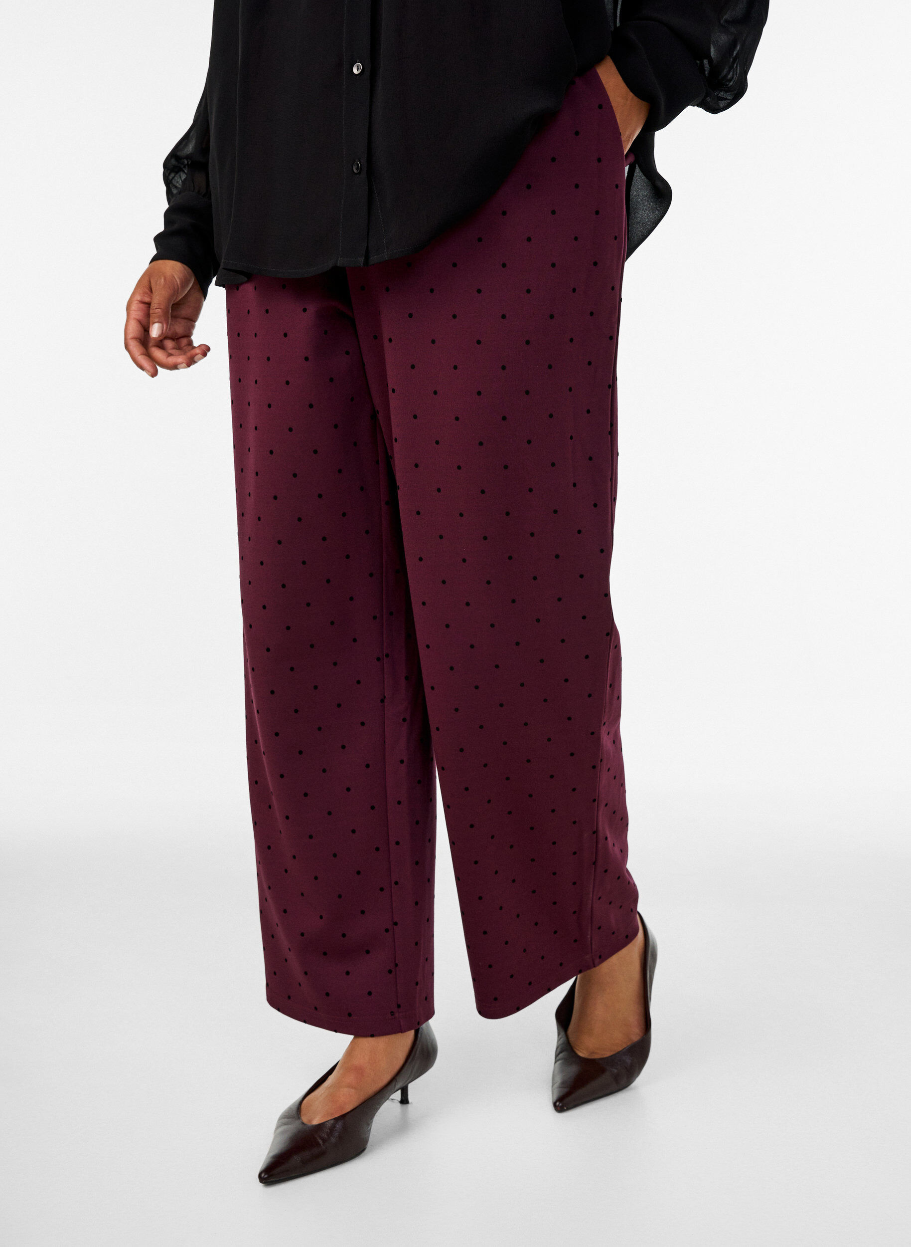 ZizziGespikkelde broek met een high waist en straight-fit pijpen, Rood, Model image number 2