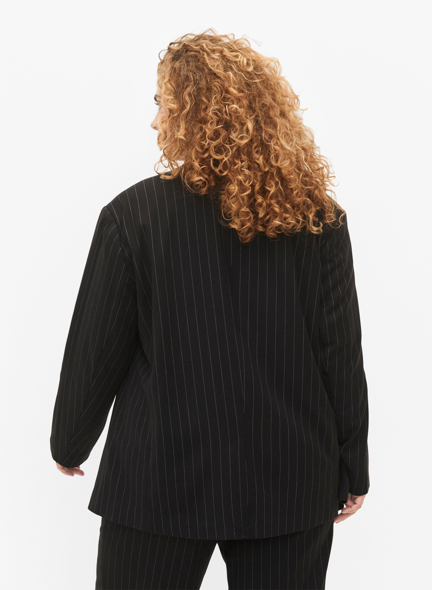 Zizzi Blazer met dunne streep, Black W. Pinstripe, Model image number 1
